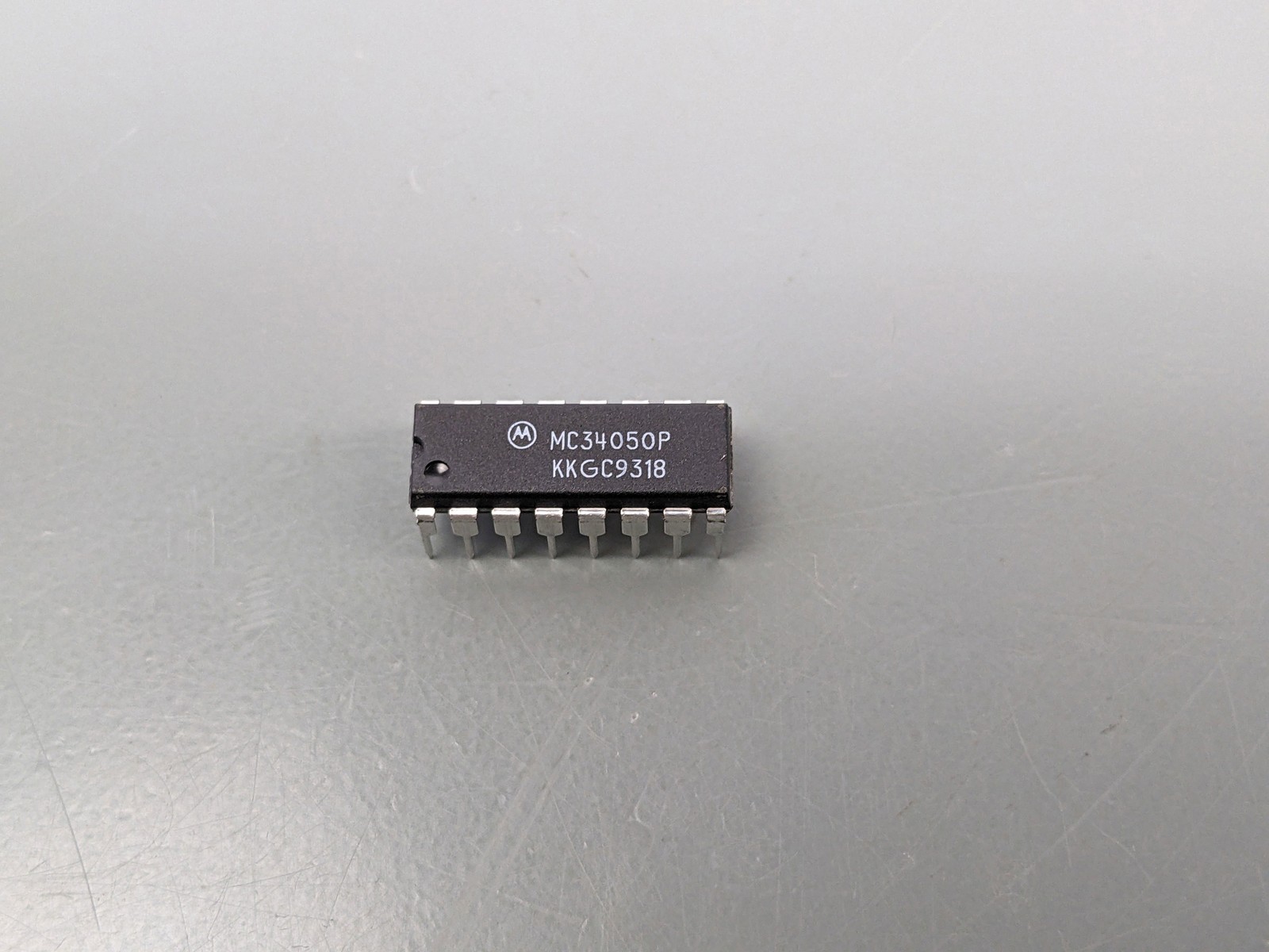 (2) Motorola MC34050P Dual EIA-422/423 Transceiver ICs, DIP-16 NOS, NOS
