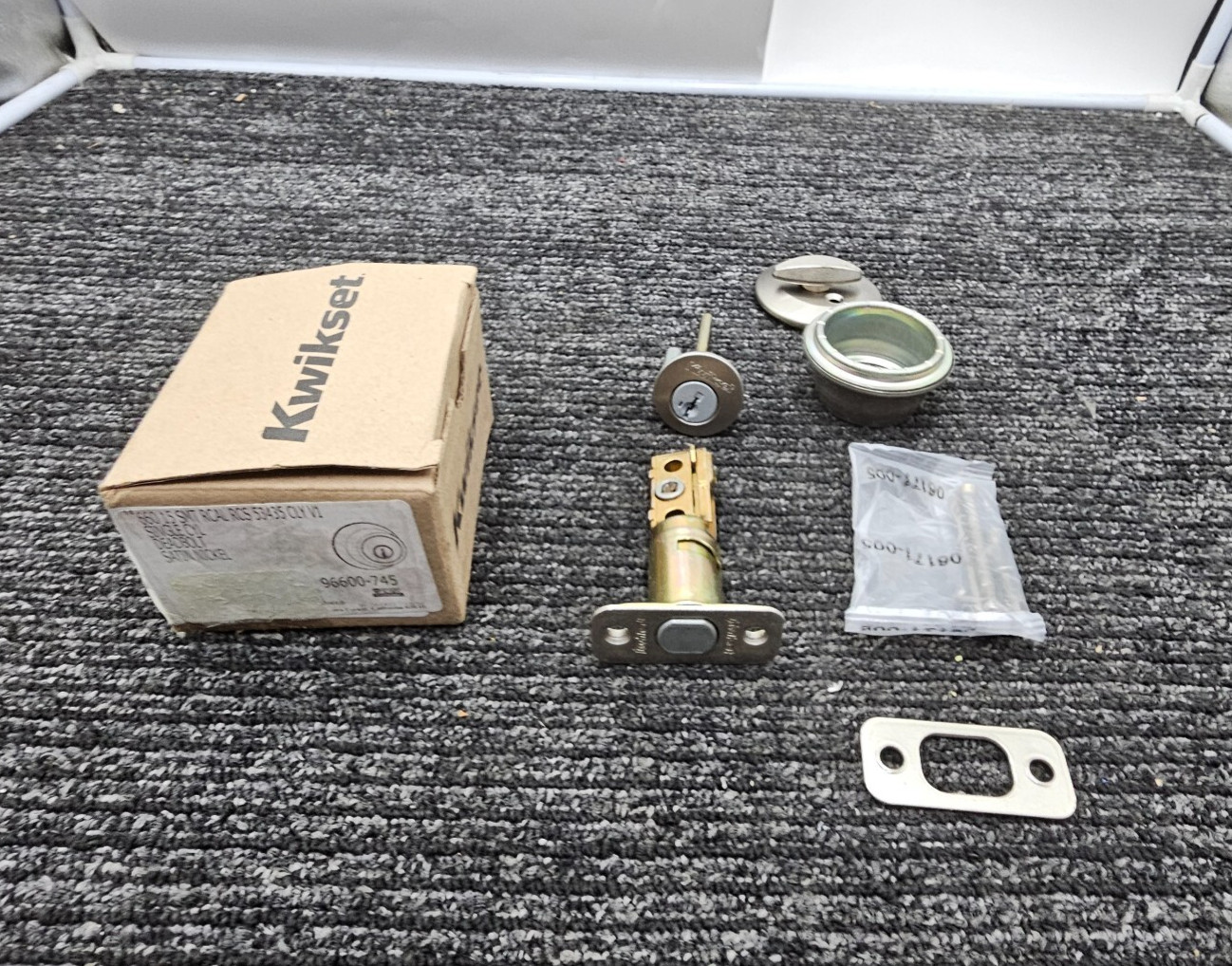 Kwikset 96600-745 Single Cylinder Deadbolt Satin Nickel Finish 600 15 SMT RCAL