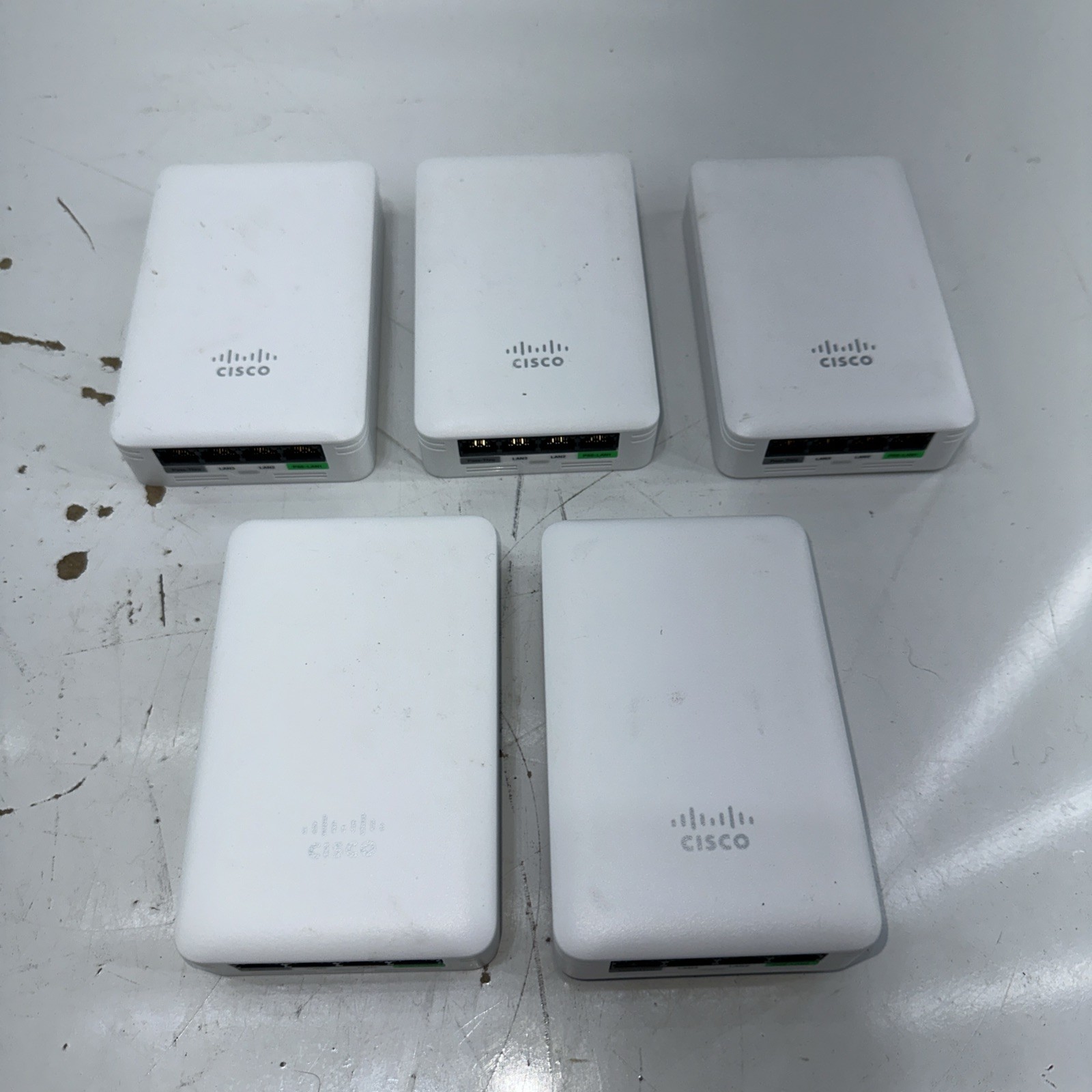 Lot of 5 Cisco AIR-AP1815W-B-K9 802.11ac Dual Access Point w/ Bracket