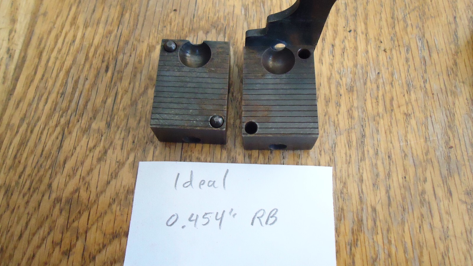 Ideal round ball bullet mold, 0.454