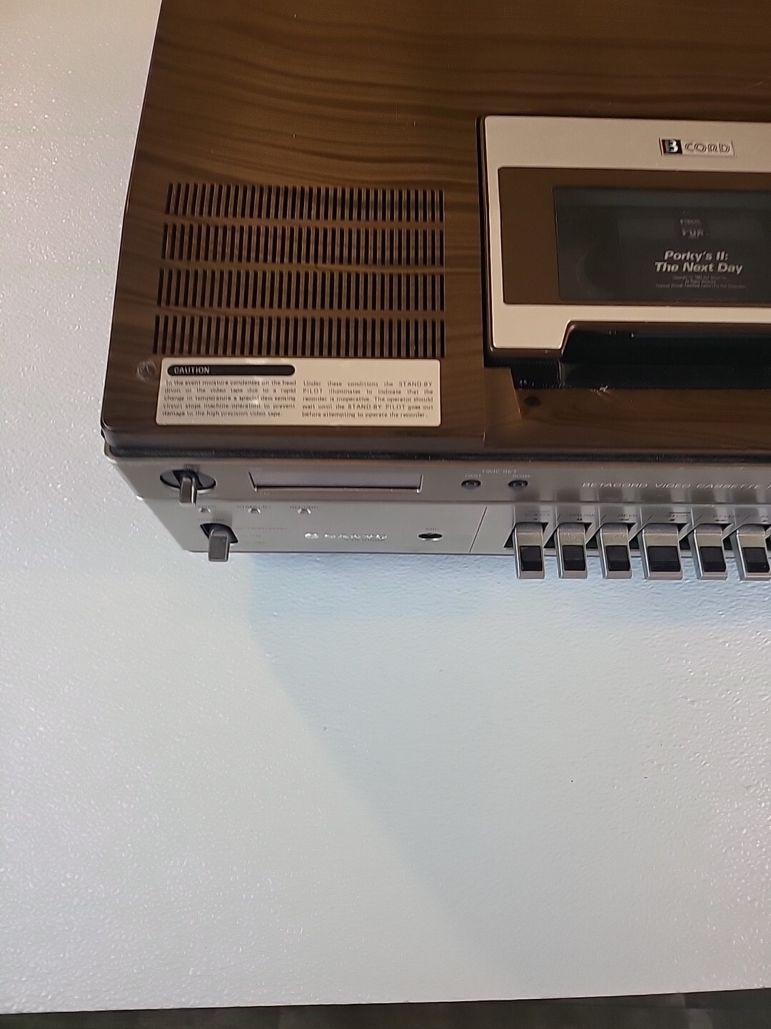 Sanyo VTC 9100A BetaCord Betamax Cassette Recorder Player (As Is Parts Only) EBS
