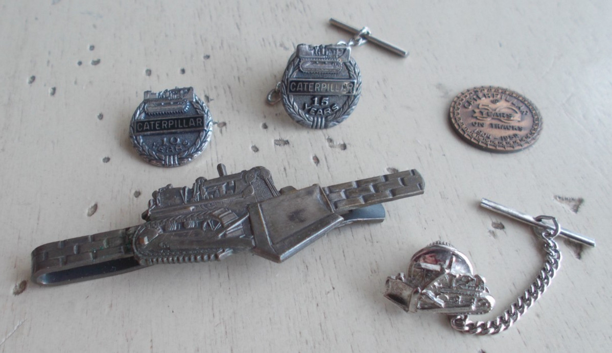 Mixed Lot 5 Vintage Caterpillar Advertising Bulldozer Tie Tac Clip Bar Lapel Pin