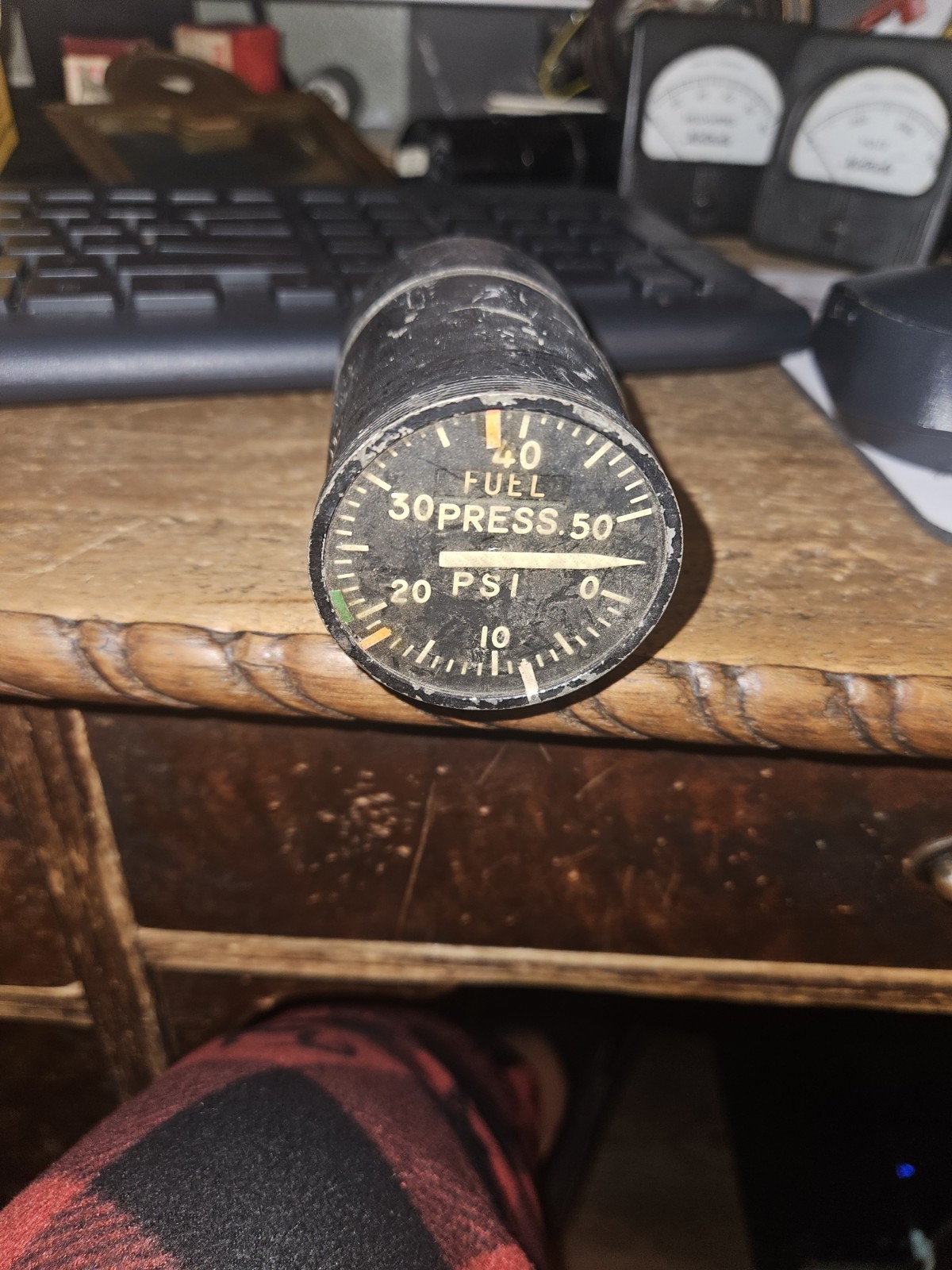 Vintage BENDIX AVIATION Aircraft Fuel Pressure Indicator 0-50 P.S.I. AF 52 0365