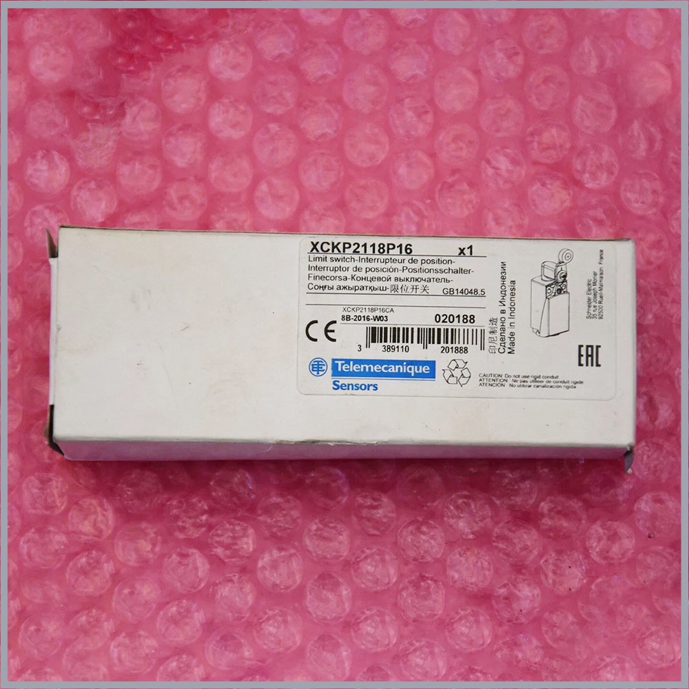 Telemecanique Compact plastic limit switch XCKP2118P16 Limited Switch