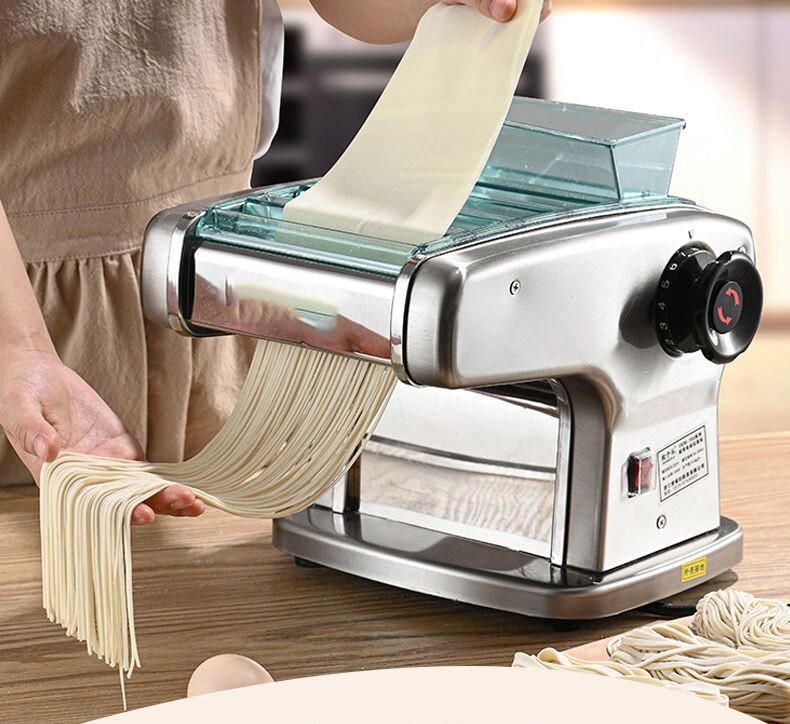 NEW Commercial Home Electric Noodle Machine Dumpling Skin Pasta Press Maker 110V
