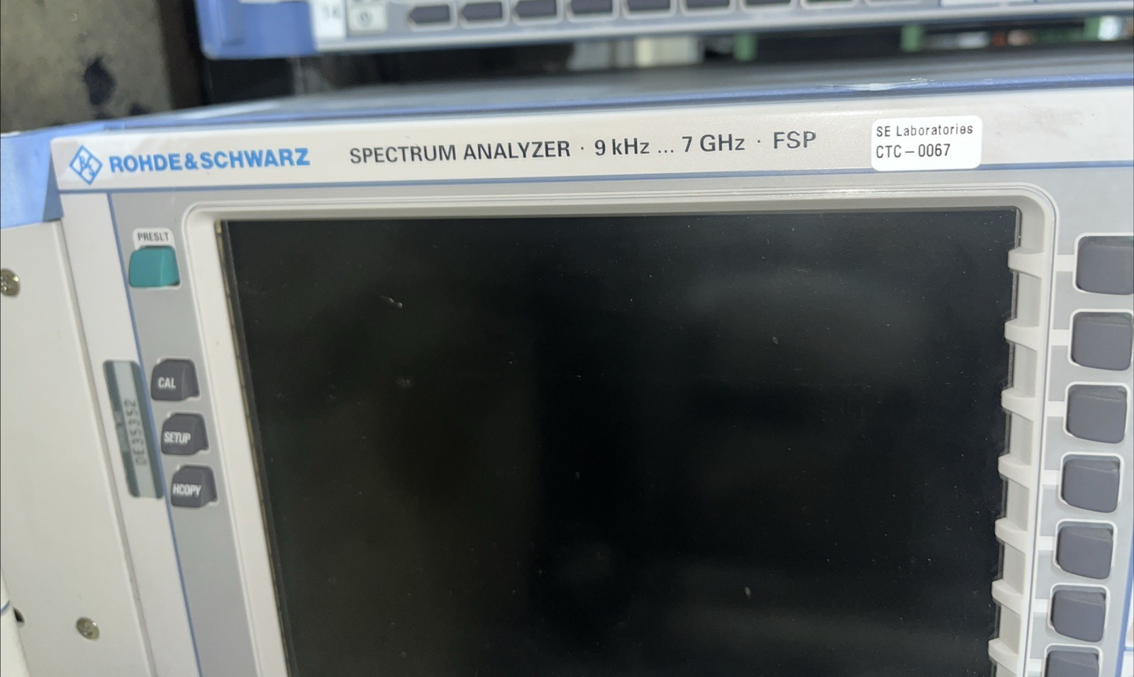 ROHDE & SCHWARZ SPECTRUM ANALYZER 1093.4495.07