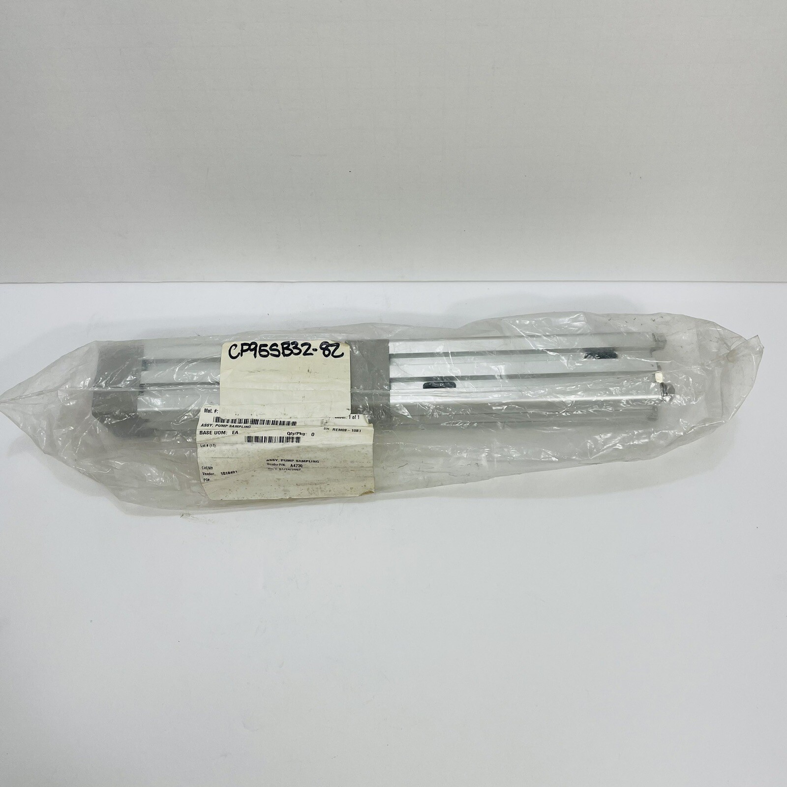SMC CP95SB32-82 Linear Actuator 13” ~New Surplus~