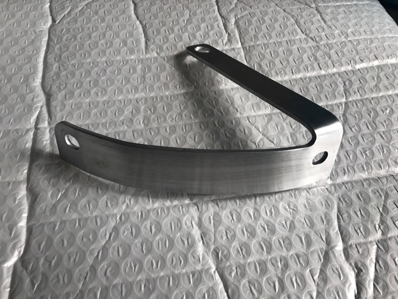 Curved Vertical License Plate Relocation Bracket for HARLEY-DAVIDSON BREAKOUT
