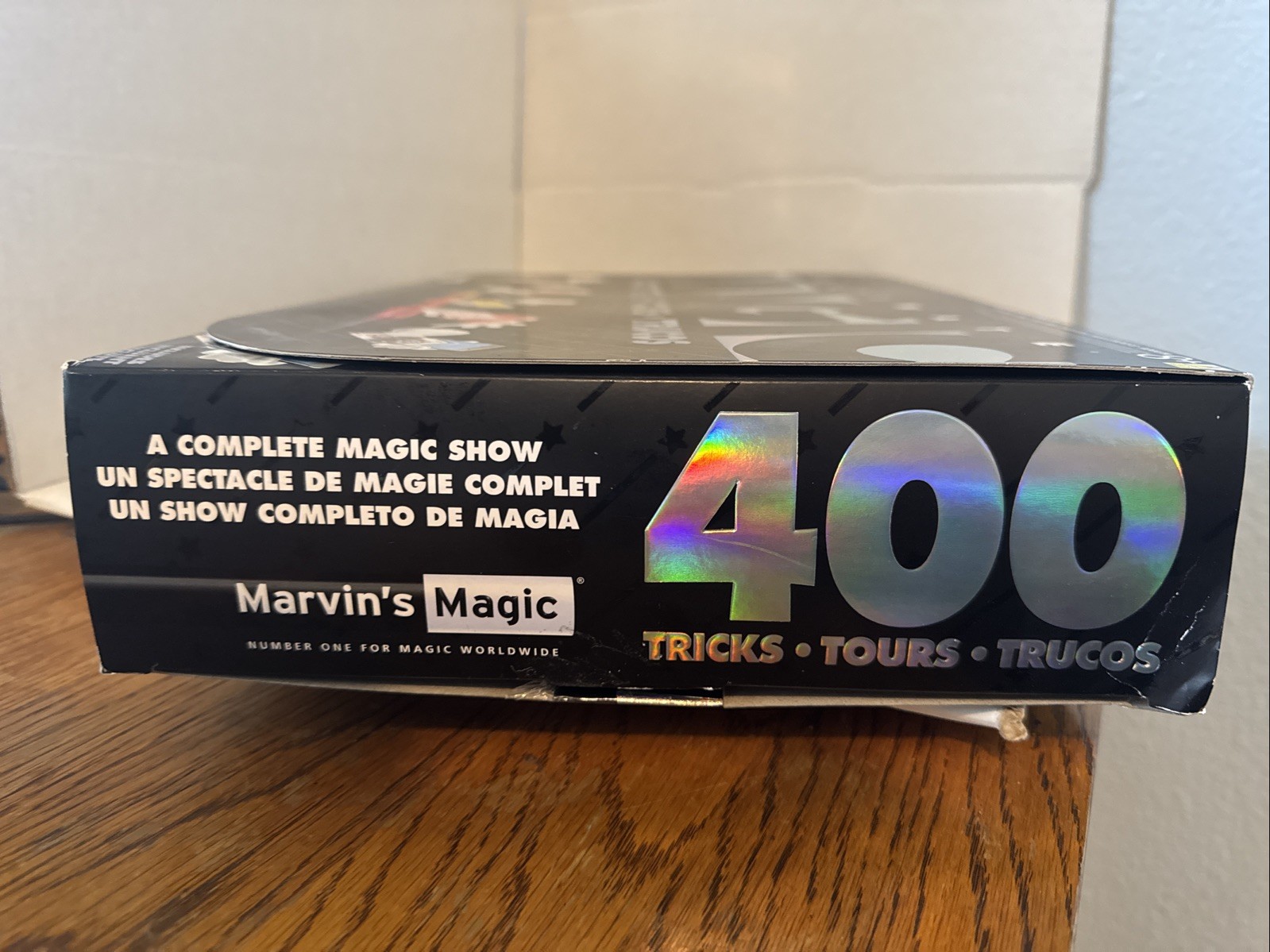 Marvin's Magic - Kids Magic Set - 400 Ultimate Magic Tricks Opened Box