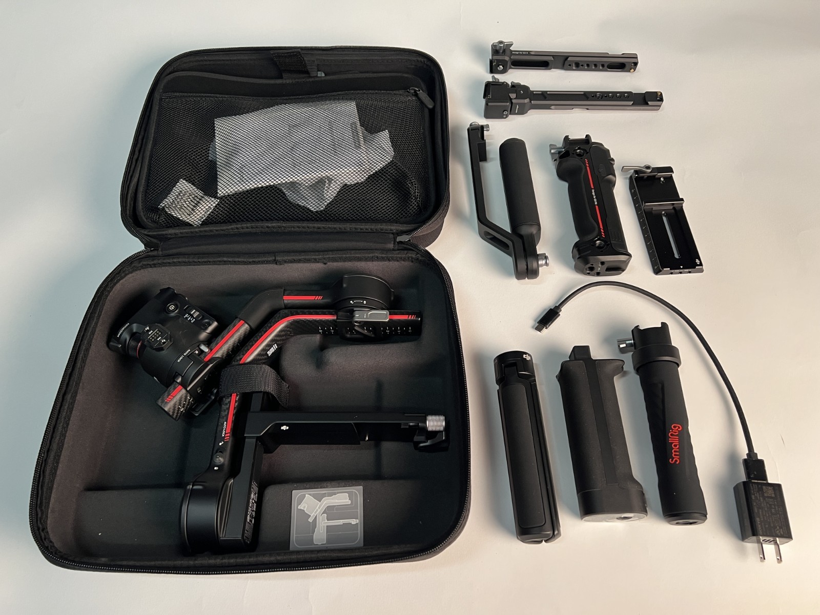 DJI RS 3 Pro Combo, 3-axis Gimbal Stabilizer With SmallRig Dual Handgrip
