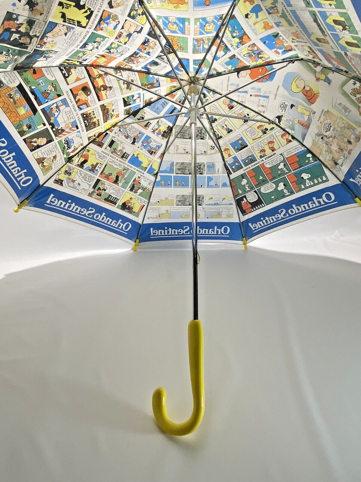 UmbrellaNewspaper Comic Strips Orlando Sentinel Vintage Peanuts Garfield & More