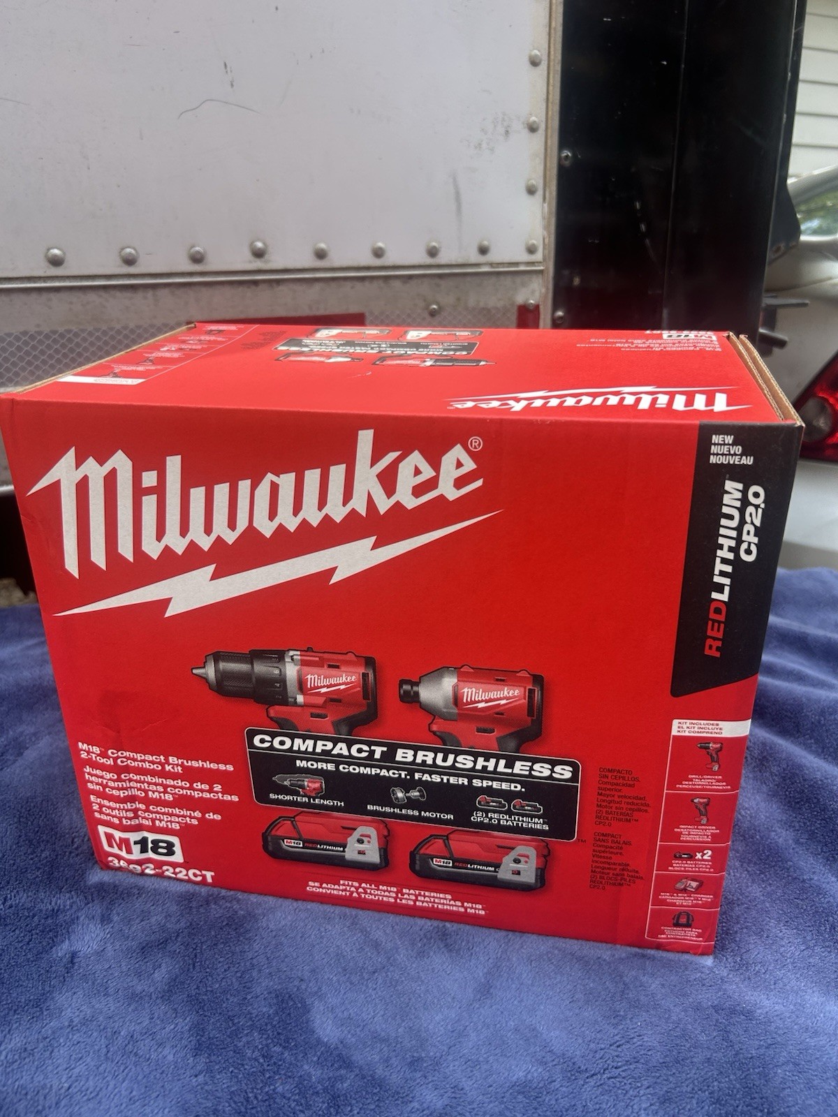 Milwaukee 3692-22CT 18V Compact Brushless Drill Driver Kit