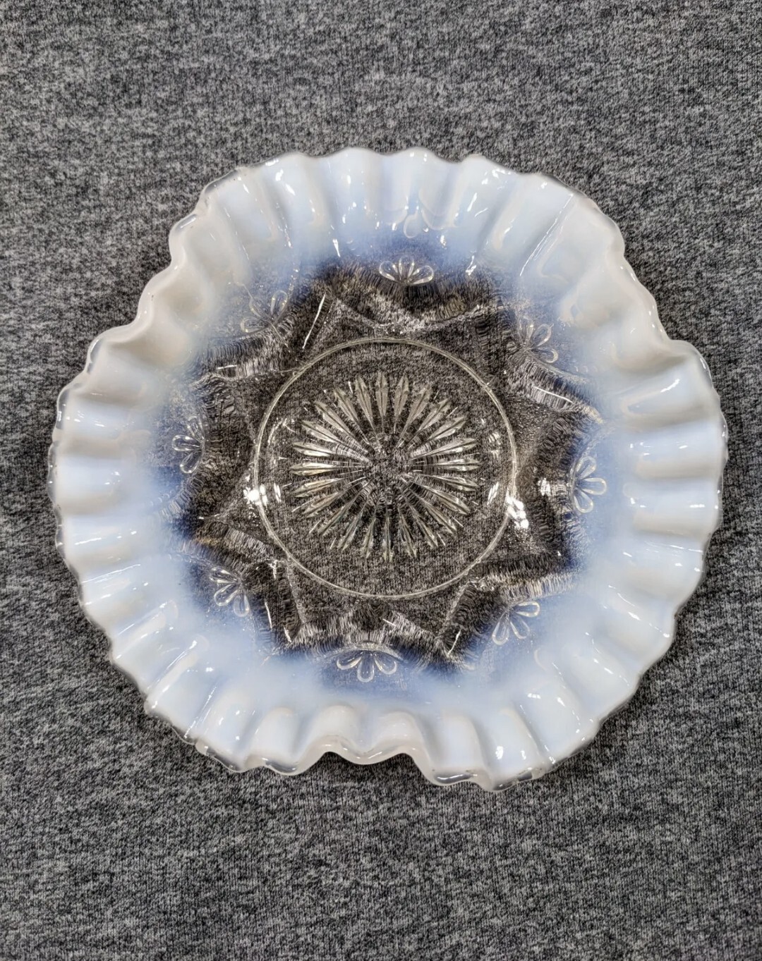 Dugan Glass Opalescent Jeweled Heart Trinket Dish Art Glass