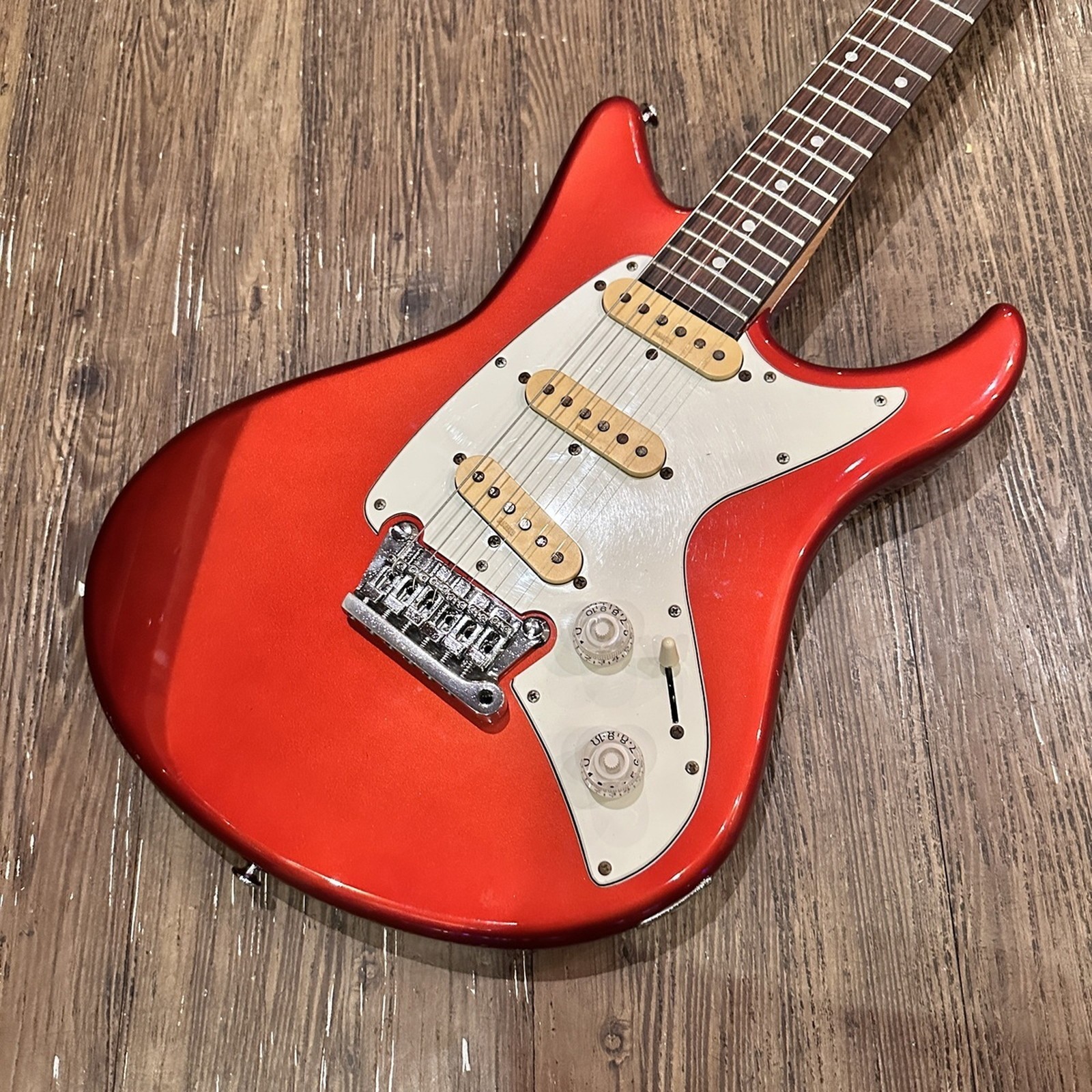 YAMAHA SS-600 CTR 1983 Used Alder Body Rosewood Fingerboard Metallic Red