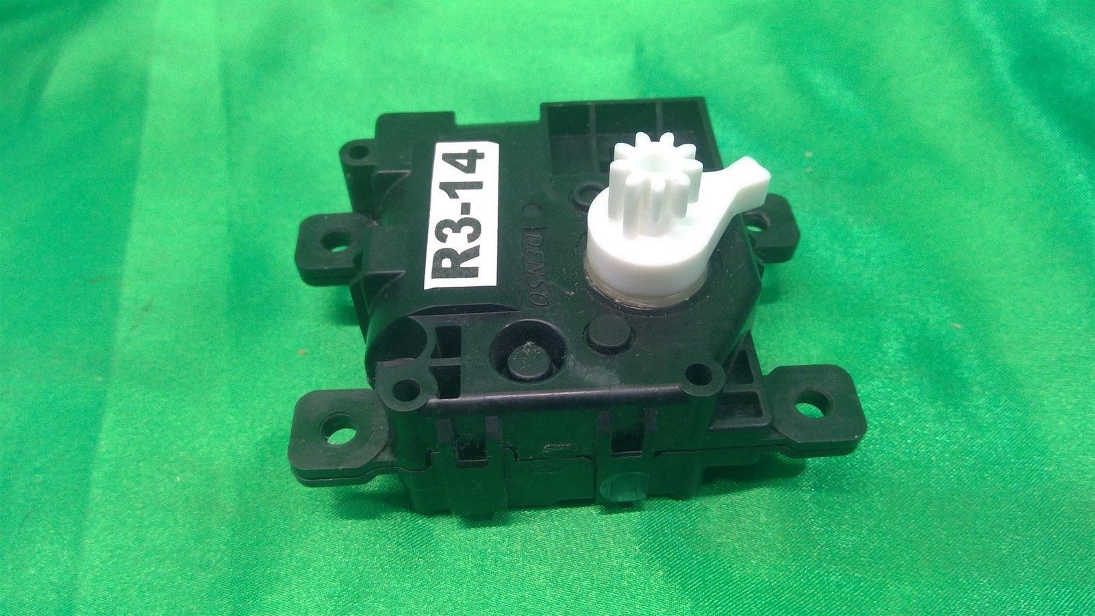 ⭐⭐Genuine OEM 13-21 GS IS RC HVAC Servo 8710630500⭐⭐