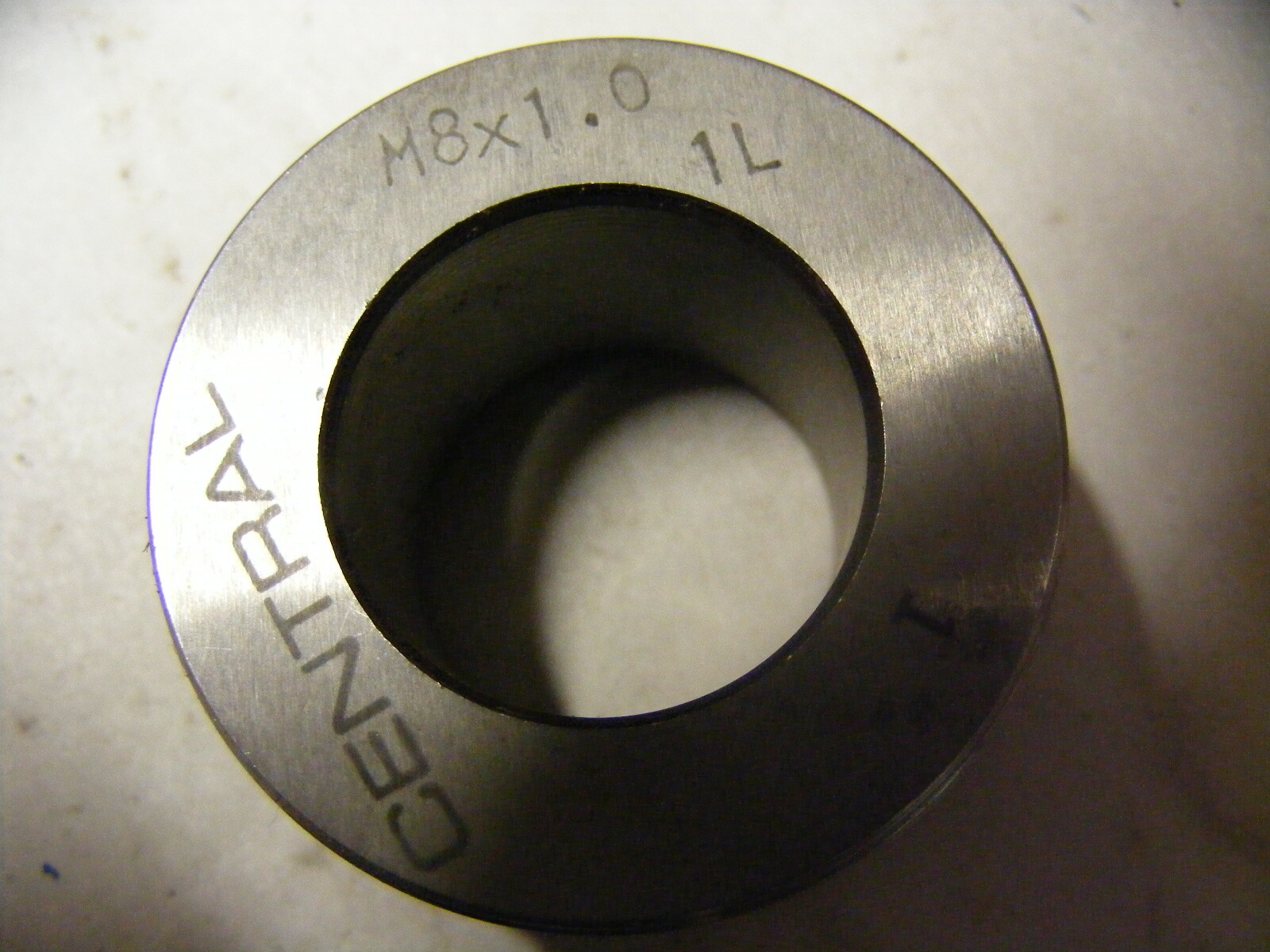 Central M8 x 1.0 N2 1L Thread Roller Die Roll