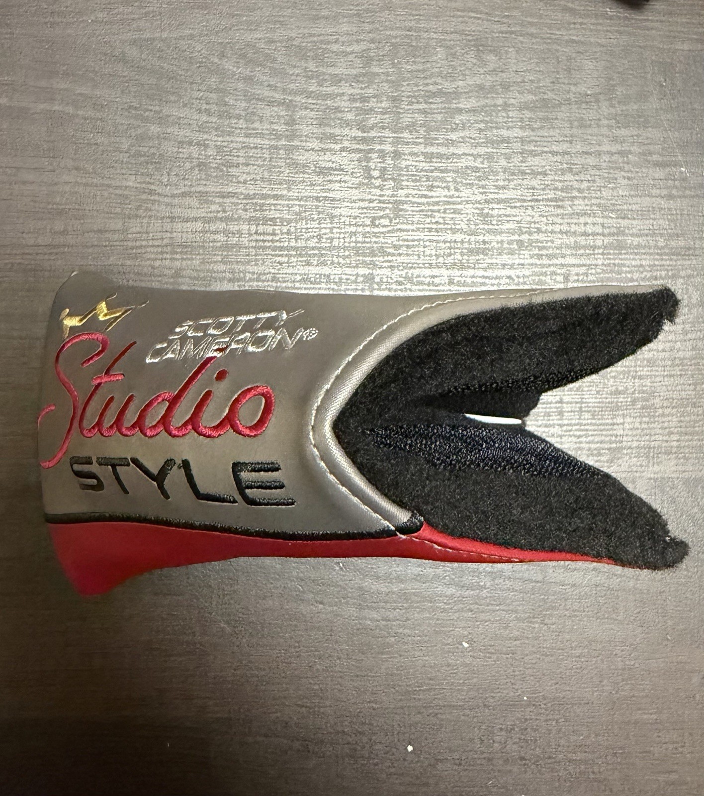 NEW 2025 Scotty Cameron Studio Style 100% Authentic Wide Blade Putter Head Cover