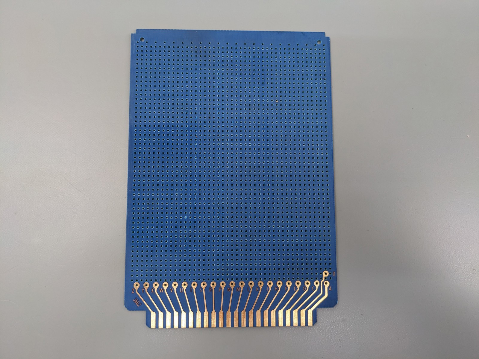 Vector 3662 DIP Plugboard for 44 Conn Card Slot Bus 0.156" Spacing