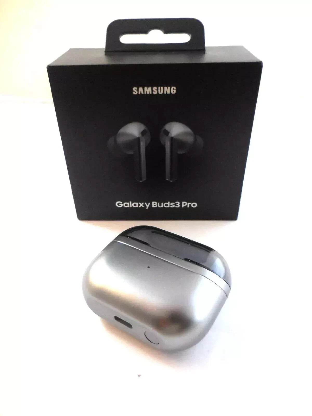 Samsung Galaxy Buds3 Pro True Wireless Replacement Charging Case-Silver(SM-R630)