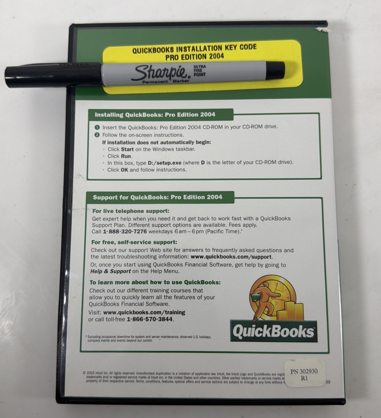 Intuit QuickBooks Pro 2004 with License for Windows 98/ME/2000/XP