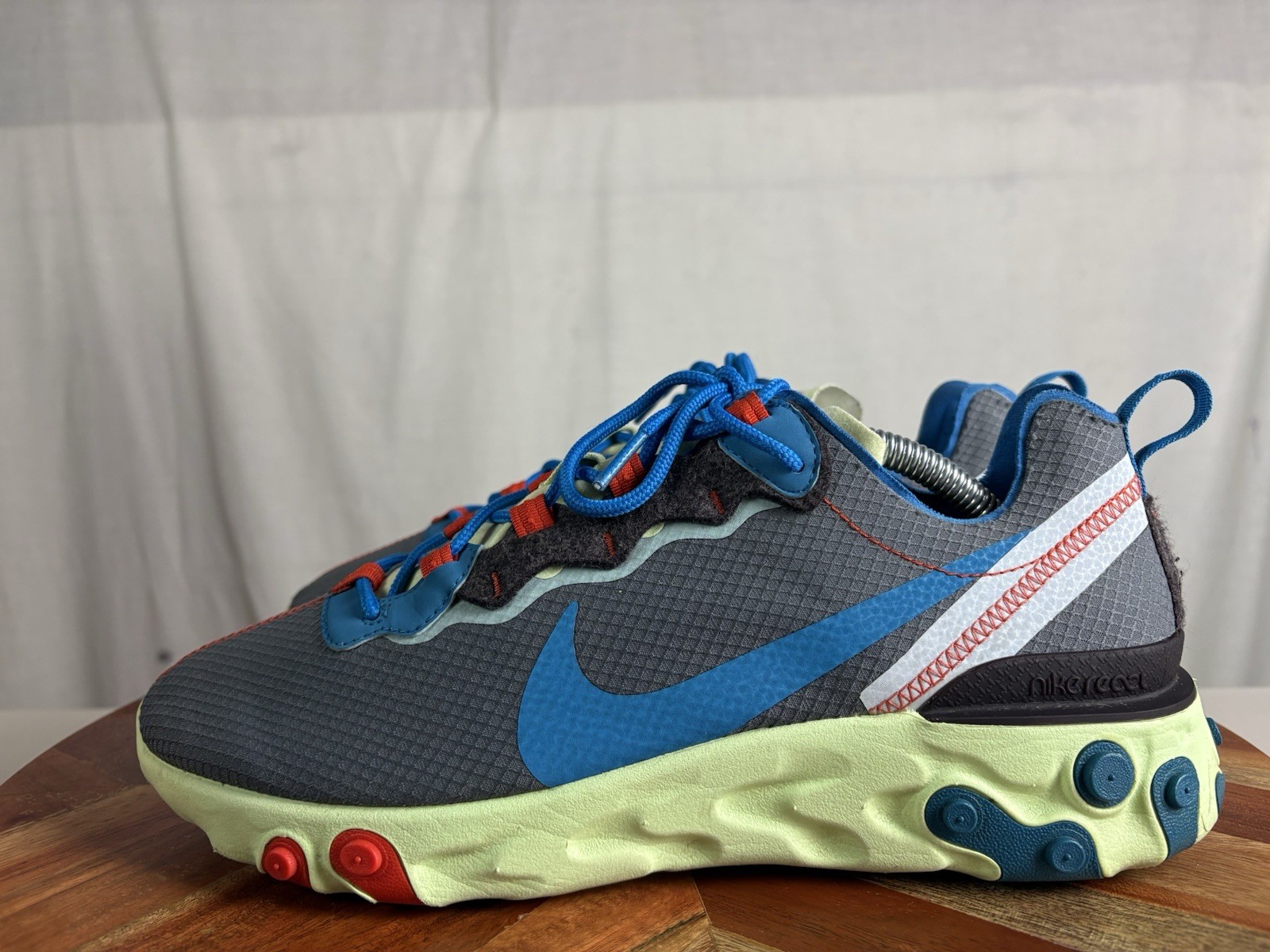 Mens Nike React Element 55 SE Volt/Blue-Dark Grey CT1142-700 Sz 9.5