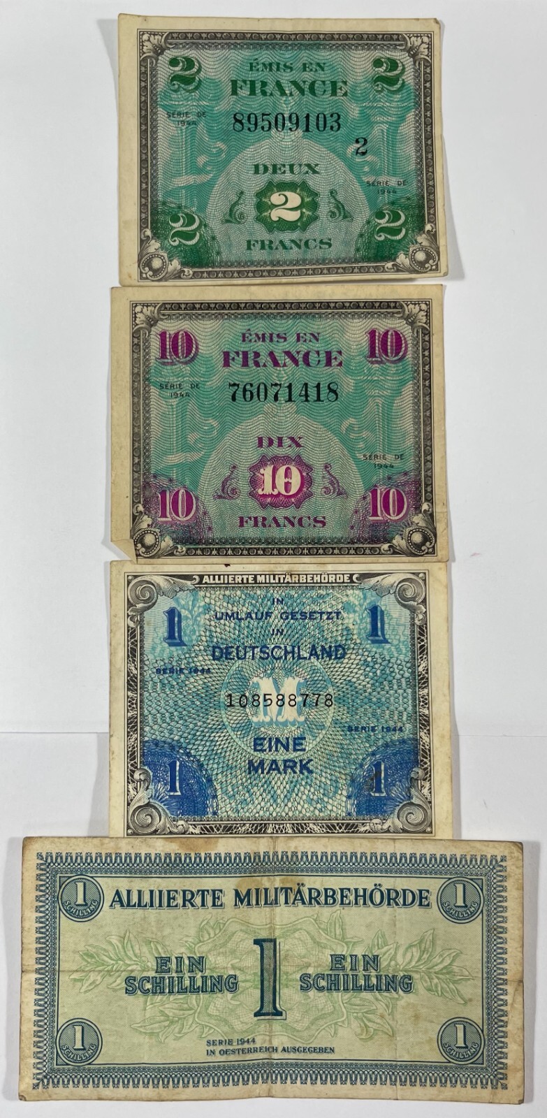 Military currency 8 different pcs. mixed (#470) quality.
