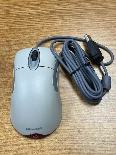 BRAND NEW--Microsoft 5-Buttons USB Intellimouse Optical Scroll Mouse