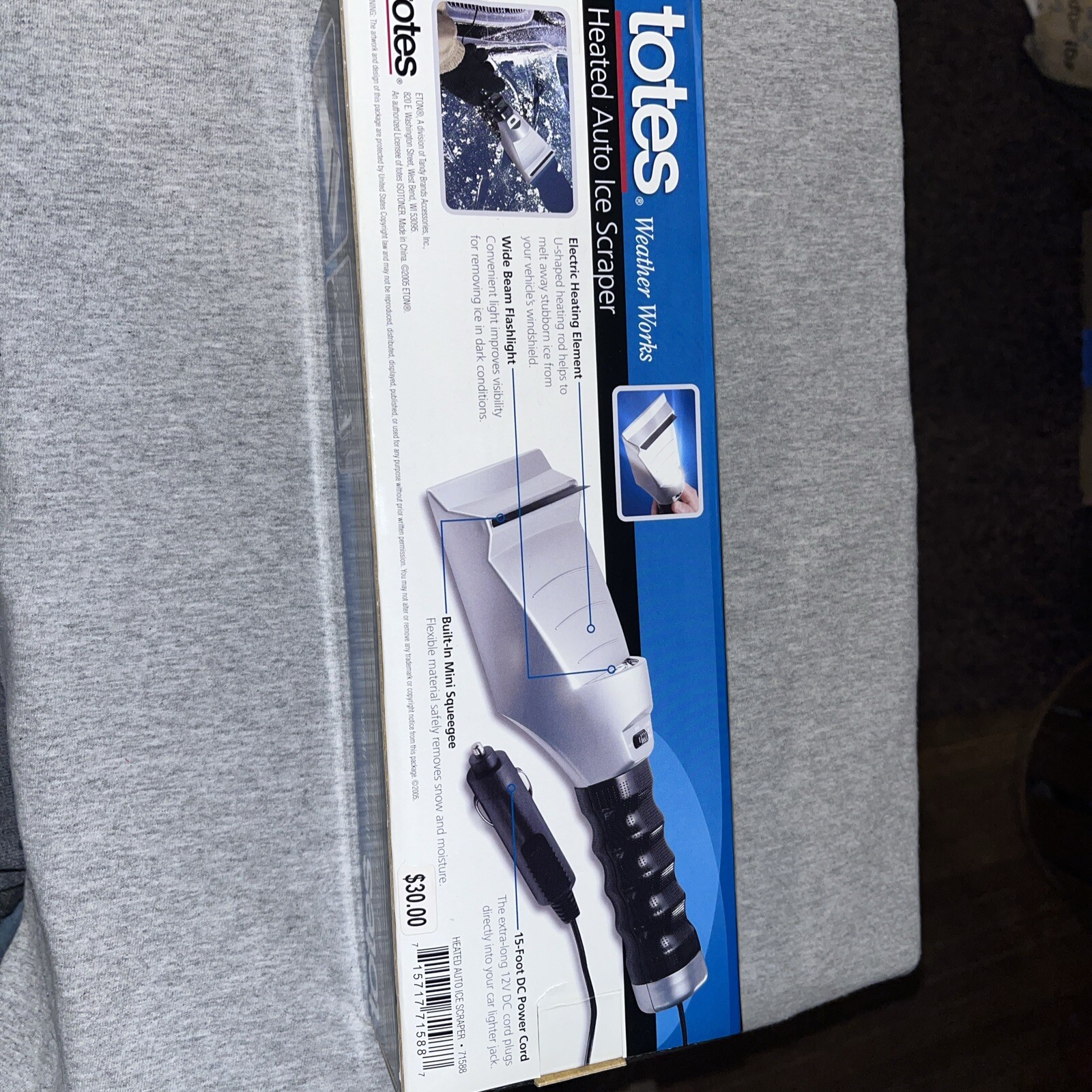 Totes Heated Auto Ice Scraper & Squeege 15 Ft 12 V DC New