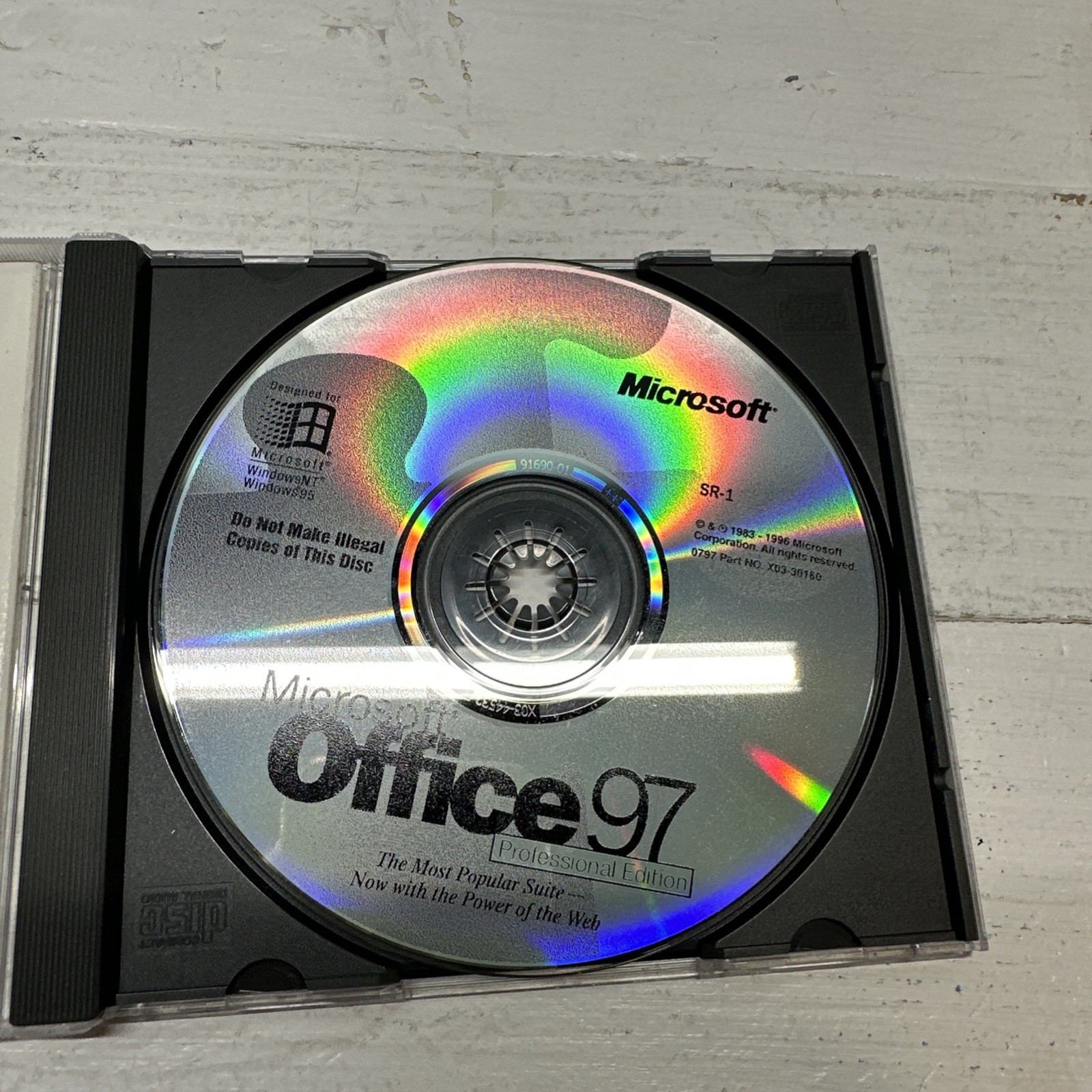 Vintage 1990’s Microsoft Windows 95, Office 97 (x2), & Visual Basic 5.0 Lot
