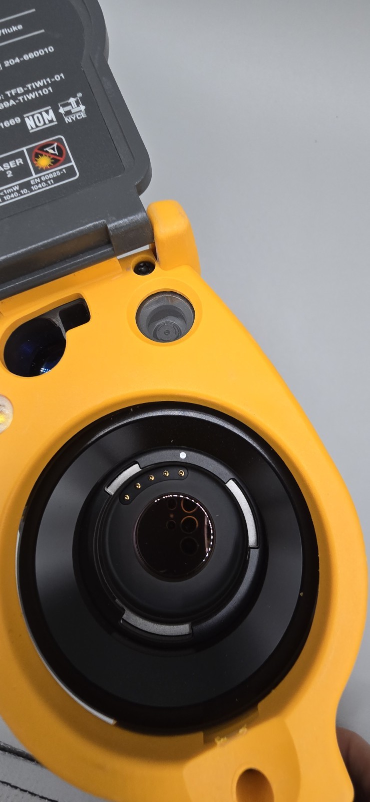 Fluke Ti401-PRO 60Hz 640 x 480 Infrared Thermal Imaging CameraCASE + ACCESORIES