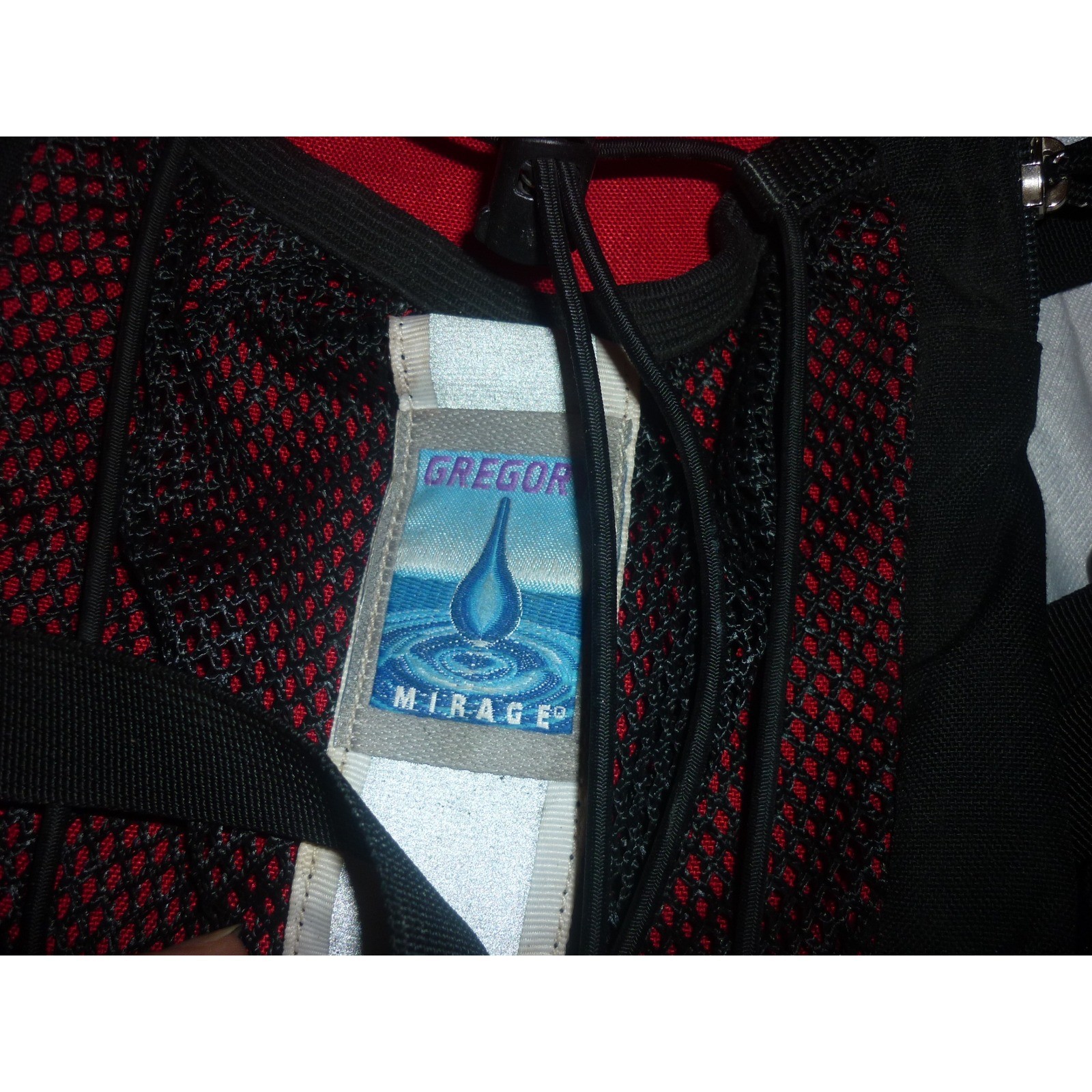Gregory Mirage Hydration Pack Red Black Hiking Running Backpack Small Slim