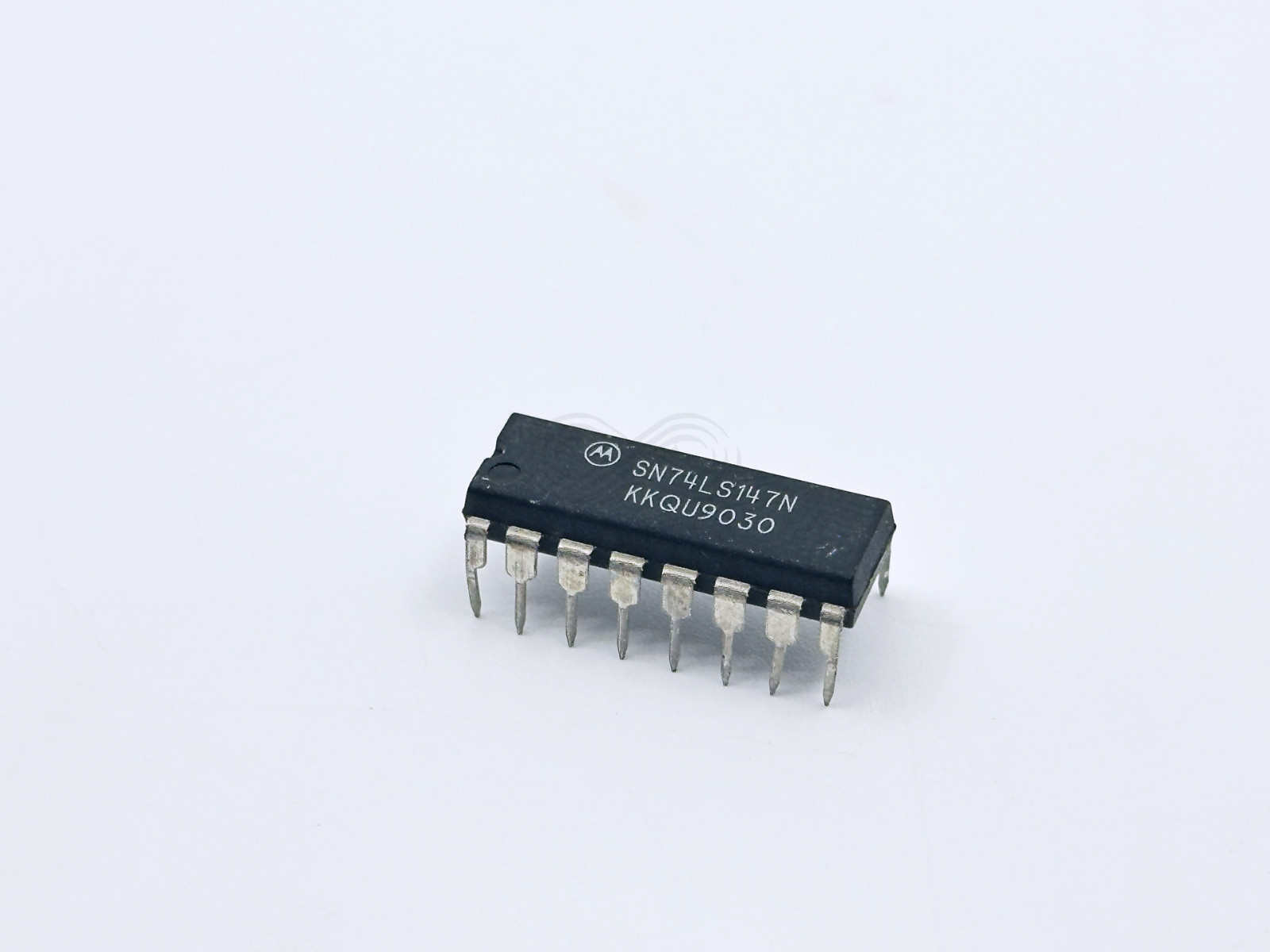 SN74LS147N Motorola 10-Line Decimal to BCD Priority Encoder Active Low DIP-16