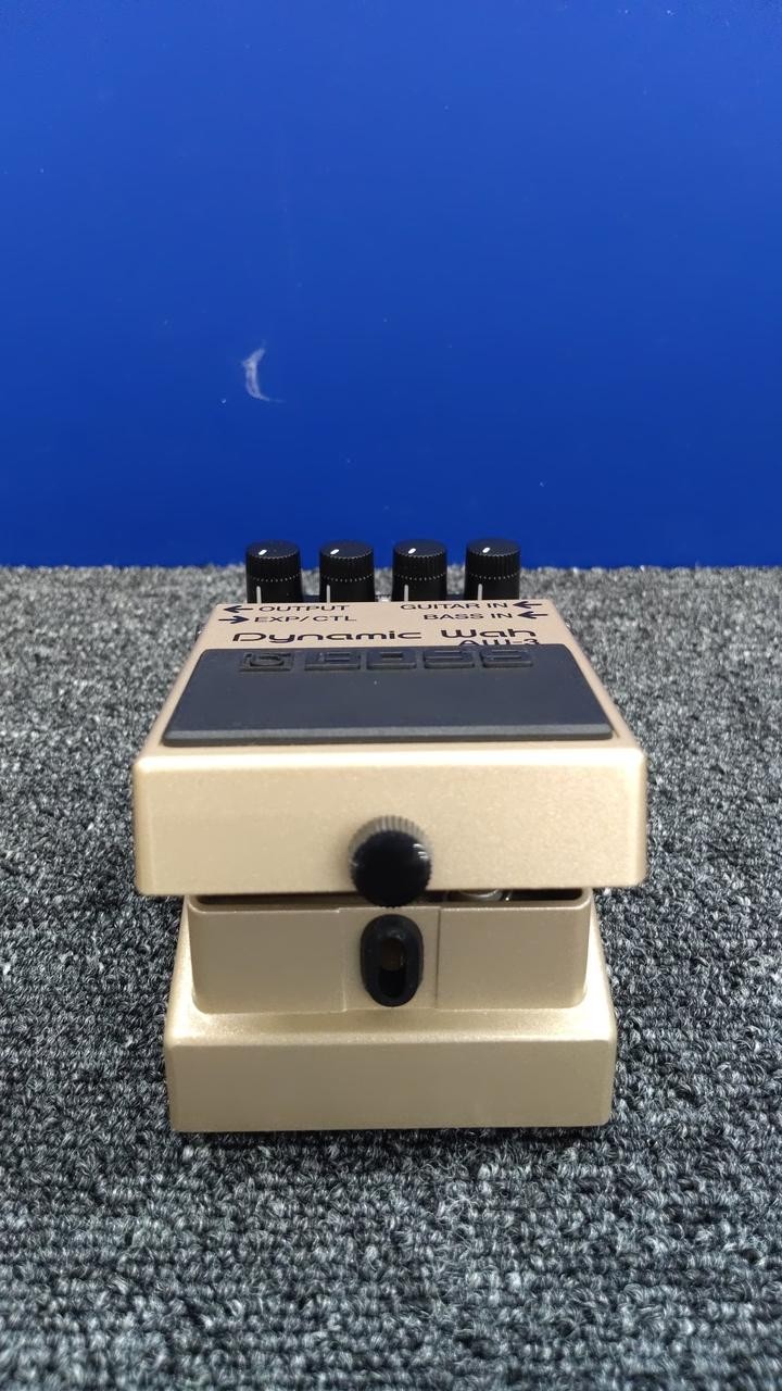 BOSS Model AW-3 Signal Processor