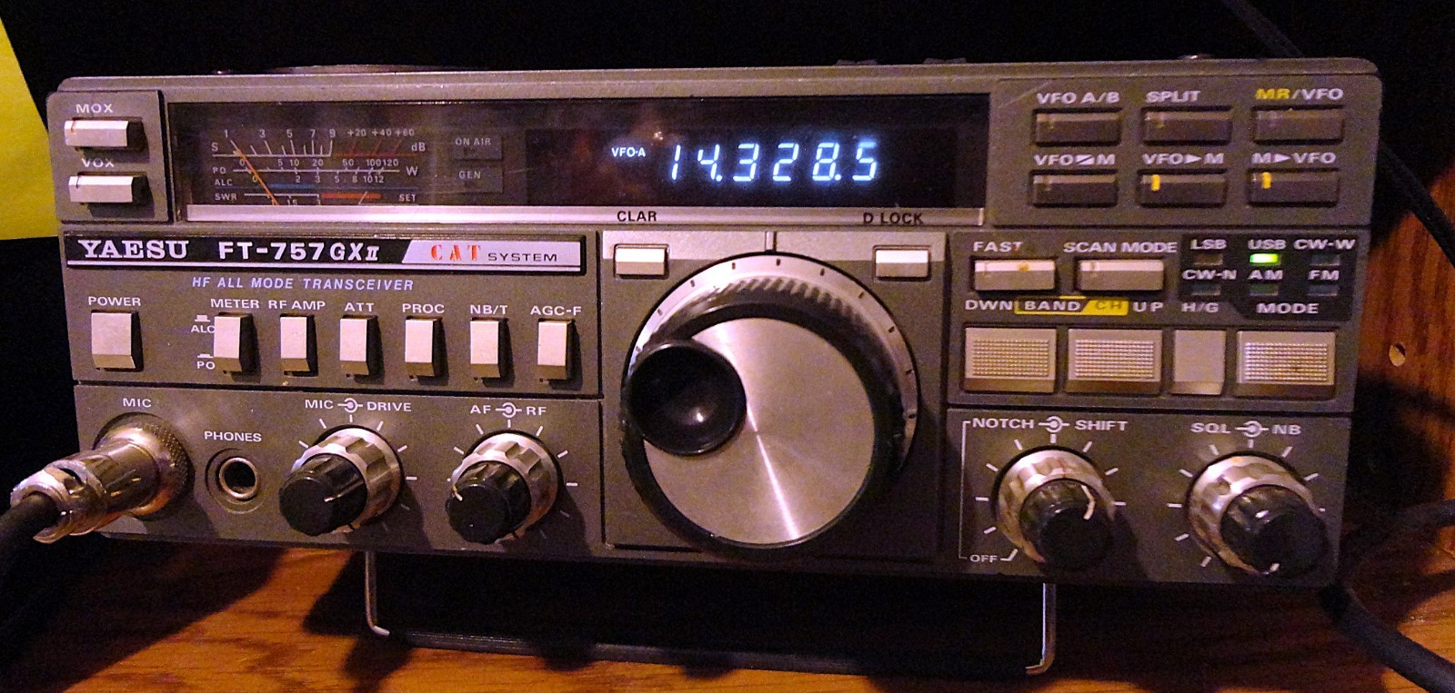 Yaesu FT-757 GX II HF Transceiver Ham Radio Working Confirmed