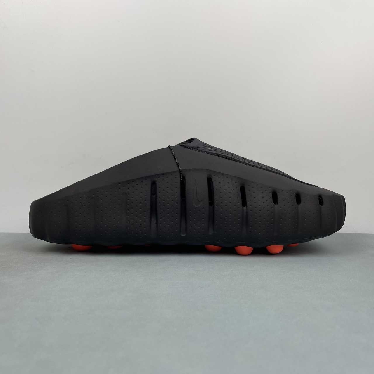 Nike Mind 001 HQ4307-001, black, size one size larger for