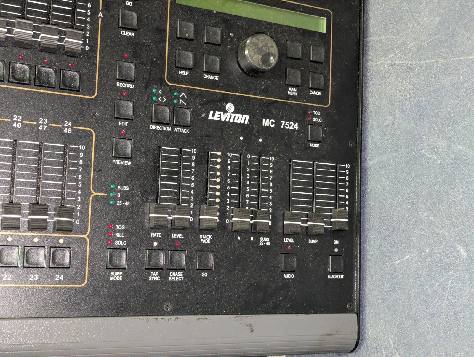 Leviton MC 7524 Lighting Console