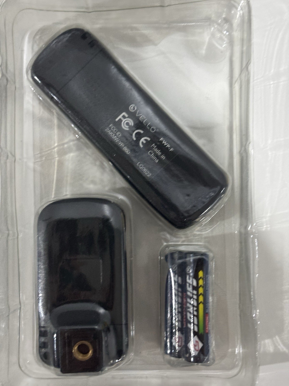 Vello Freewave Plus Wireless Remote Shutter Release New Open Box