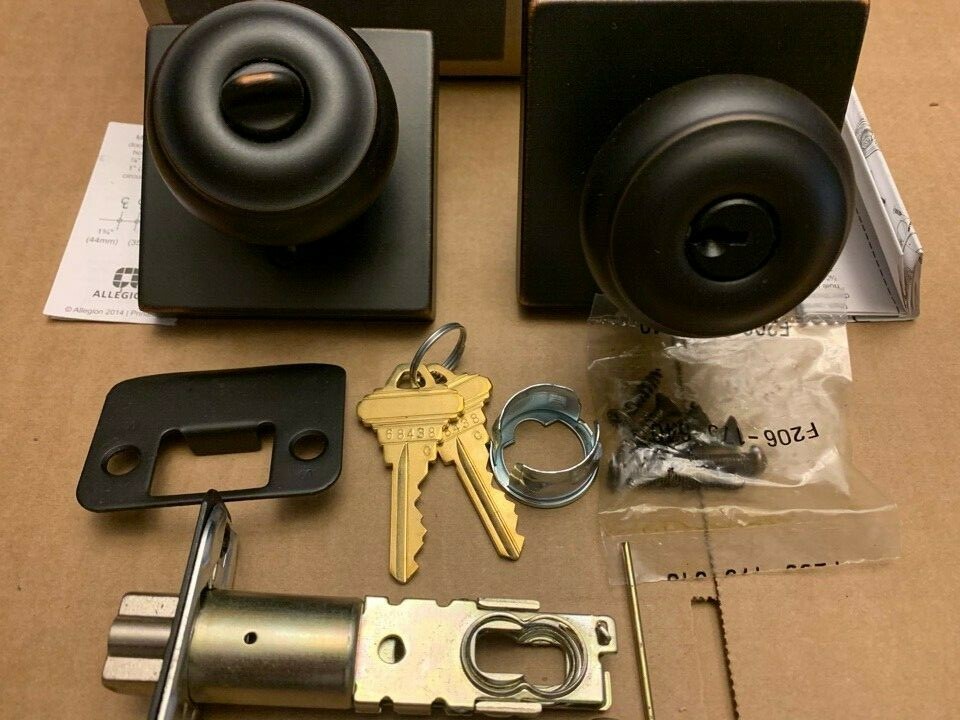 Schlage F51A GEO/COL Custom Georgian- Collins Aged Bronze Keyed Entry Door Knob