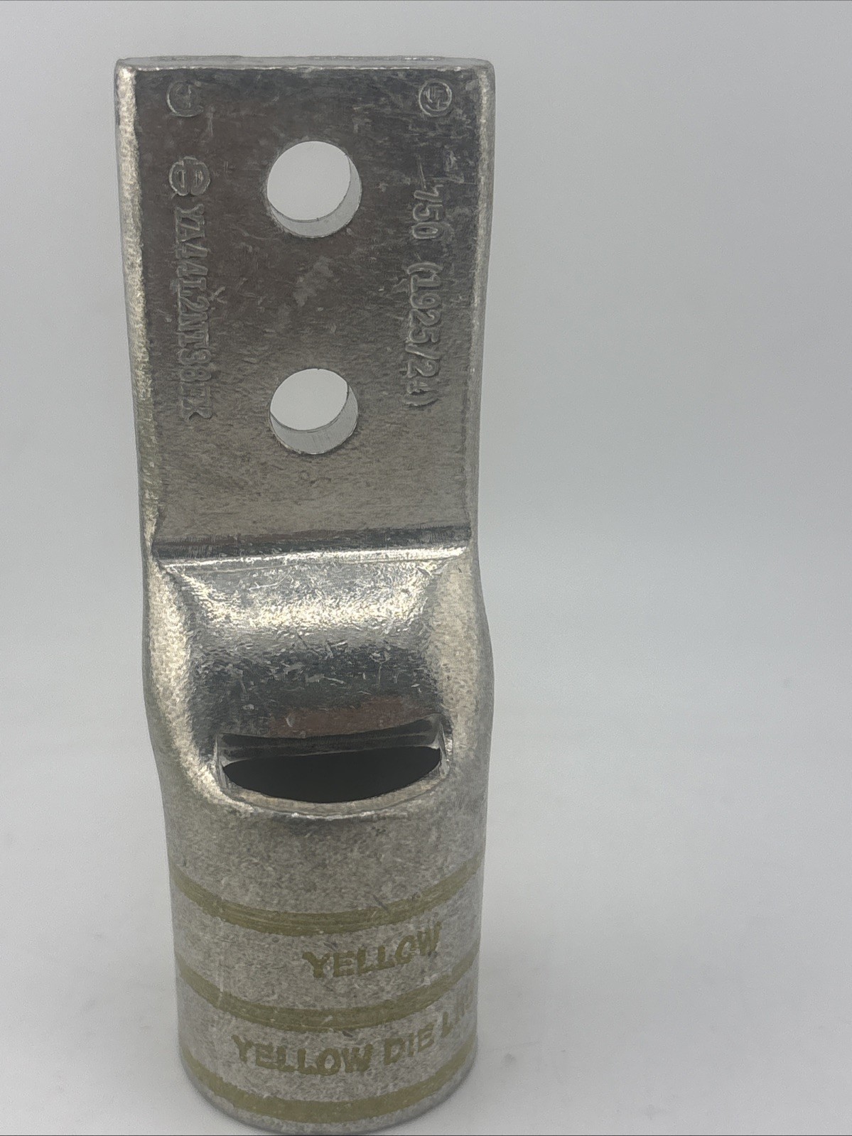 Yellow Die 2-Hole Flex Straight Terminal Lug 750 (1925/24) YA44L2NT38FX