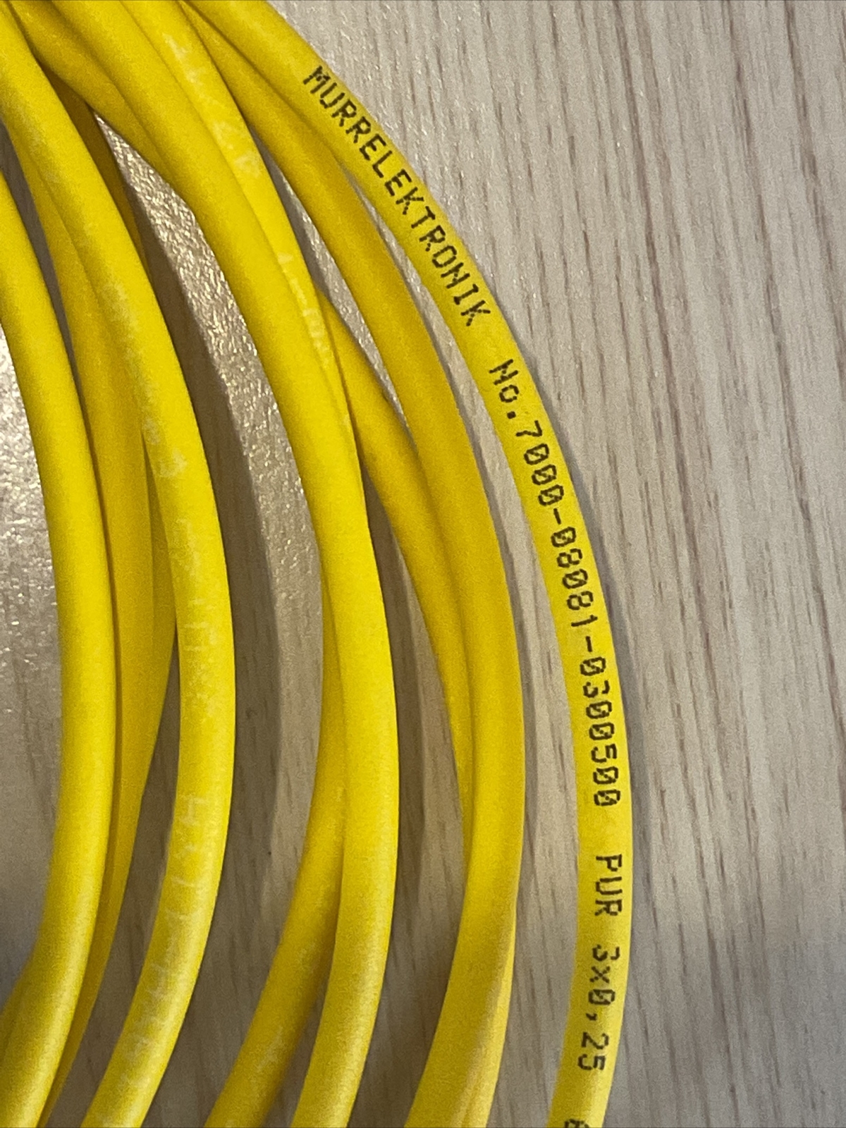 Murr 7000-08081-0300500 Cable