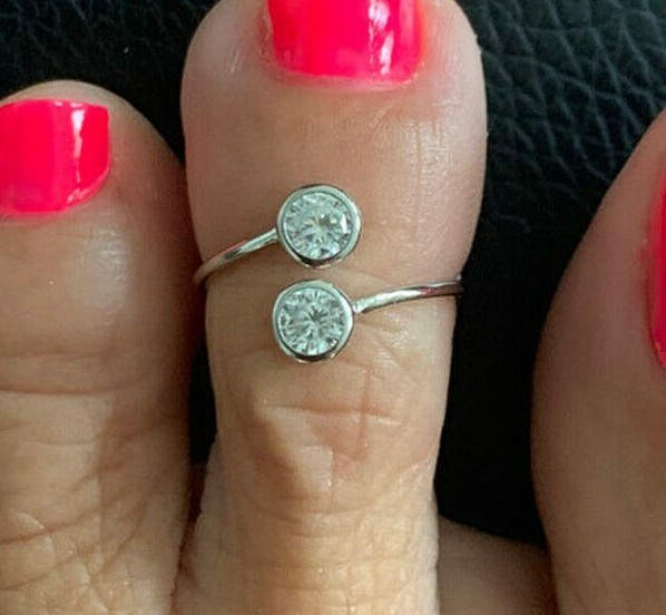 Round 0.04Cts Lab Created Diamond Womens Adjustable Toe Ring 925 Sterling Silver