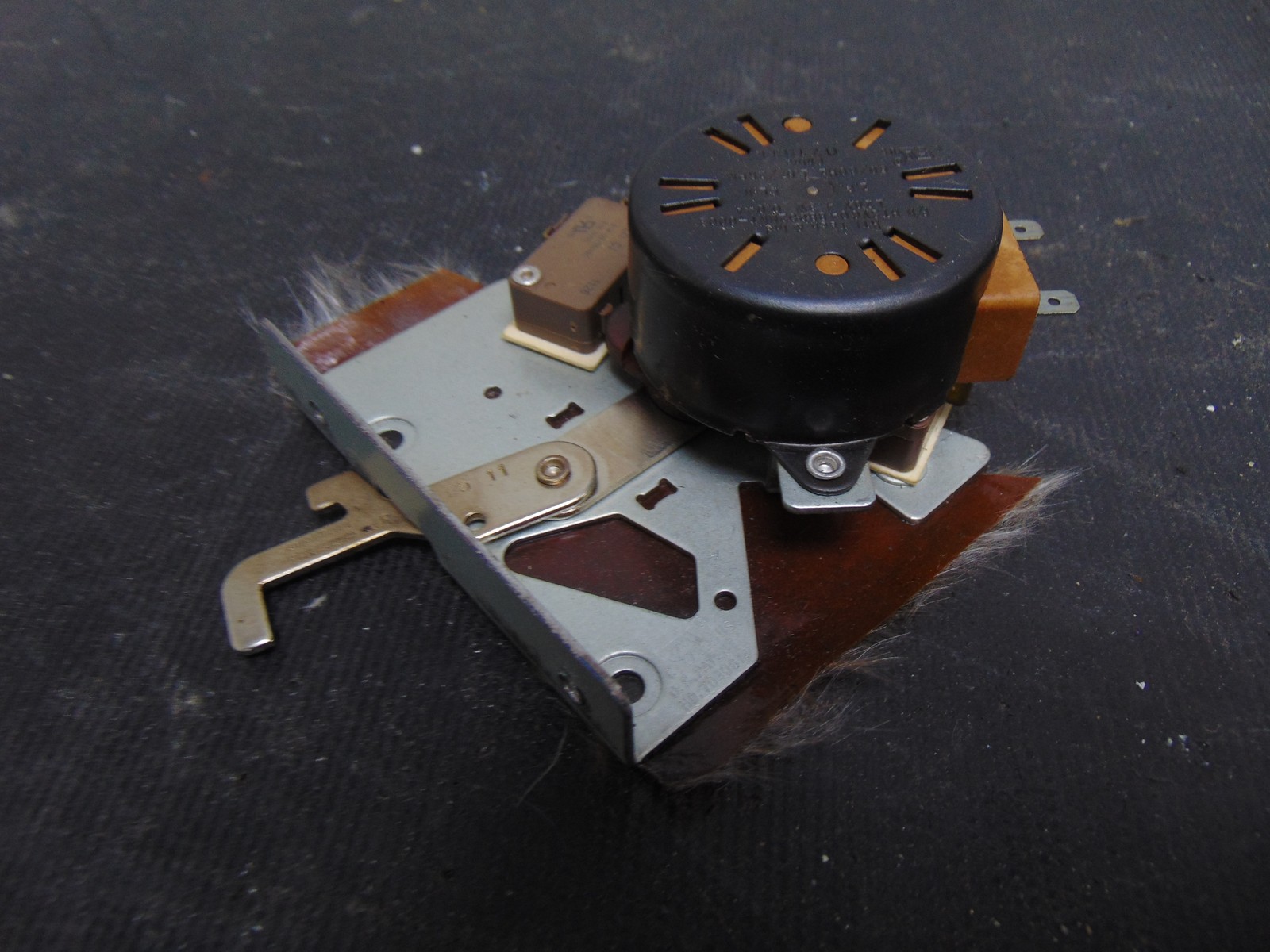 GE Range PB920DT1BB Latch Motor WB14T10087