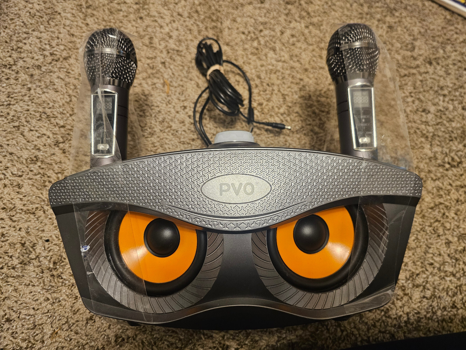 Pvo Plus Bluetooth Karaoke Machine Wireless Speaker 2X Microphone VF 304