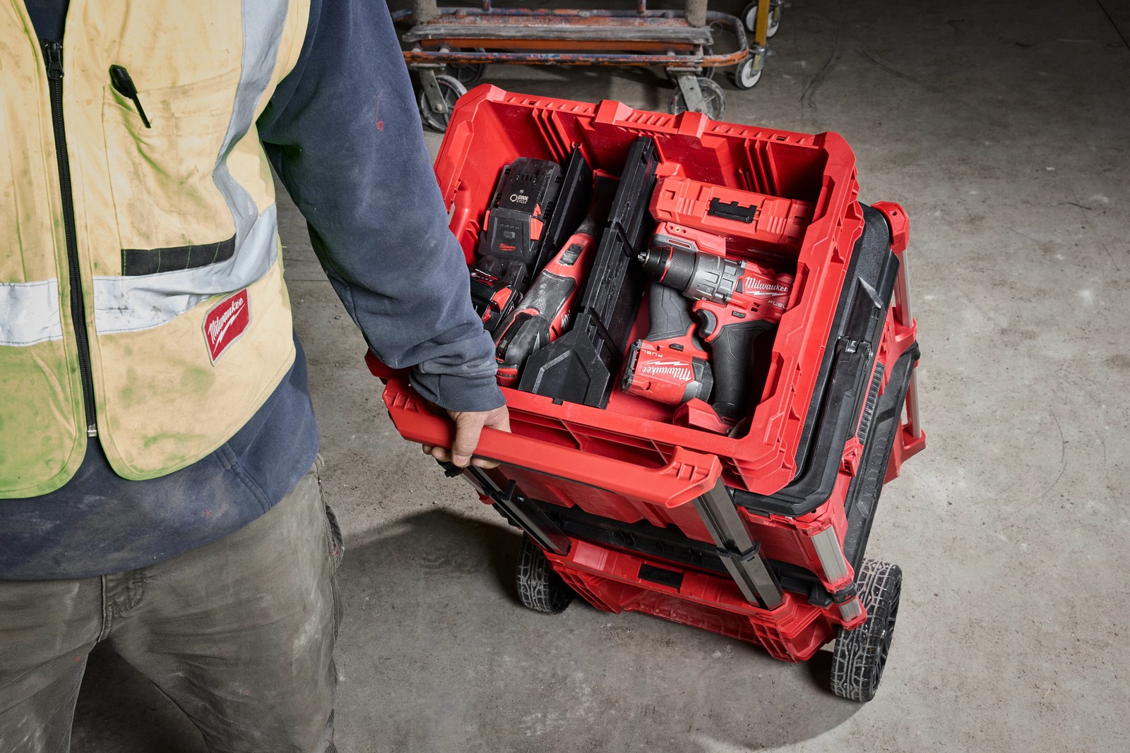 Milwaukee Tool 48-22-8438 PACKOUT Low-Profile Crate