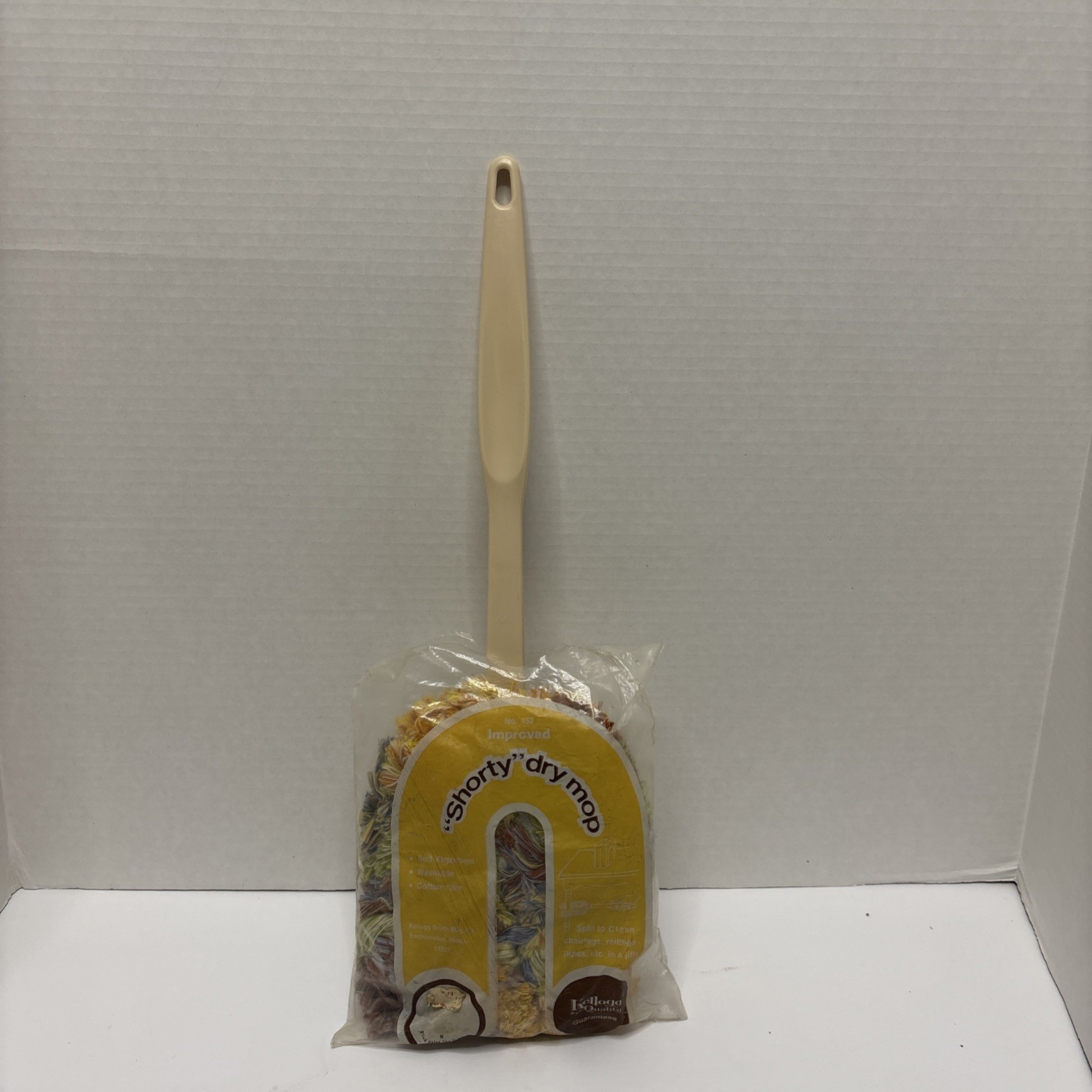 Kellogg "Shorty" dry mop