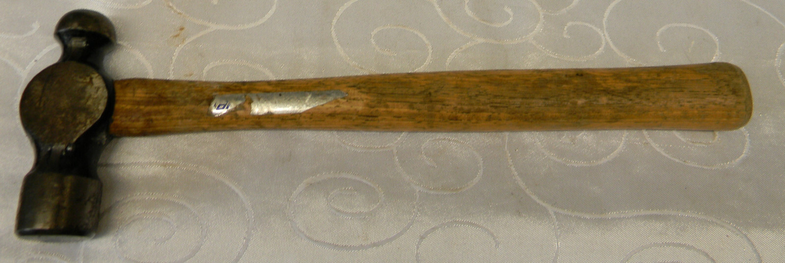 BLUE-POINT 20OZ. WOODEN HANDLE BALL PEEN HAMMER #BP20B