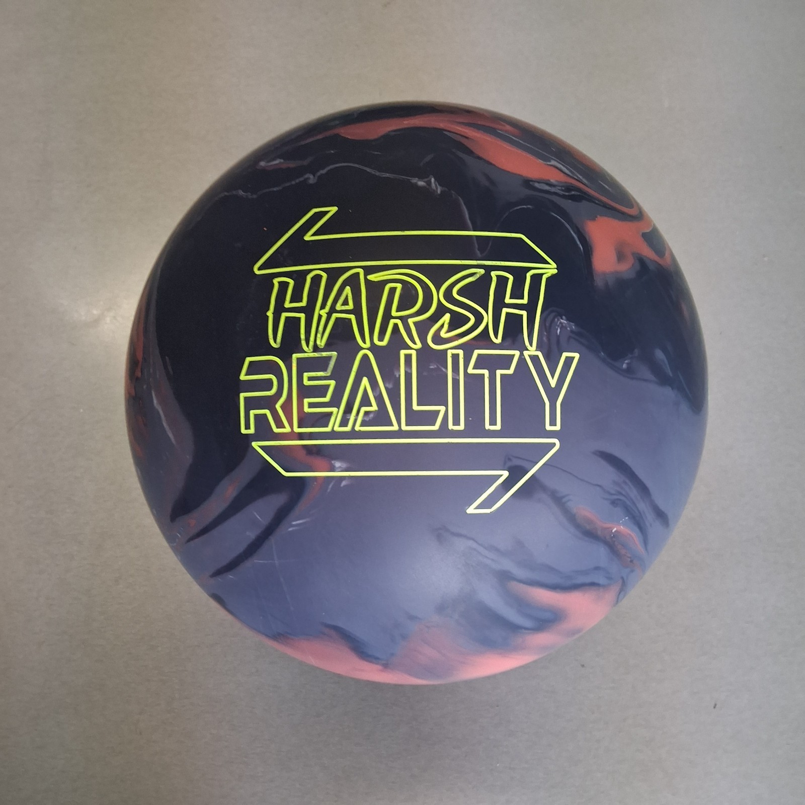 900Global Harsh Reality Bowling ball 15lb  1st quality  NEW IN BOX #044