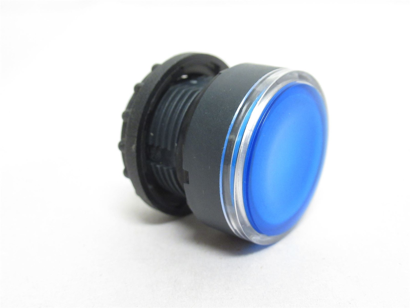 242534 New-No Box; Schneider B5AW36 Blue Flush Push Button; 22mm Mount; IP66