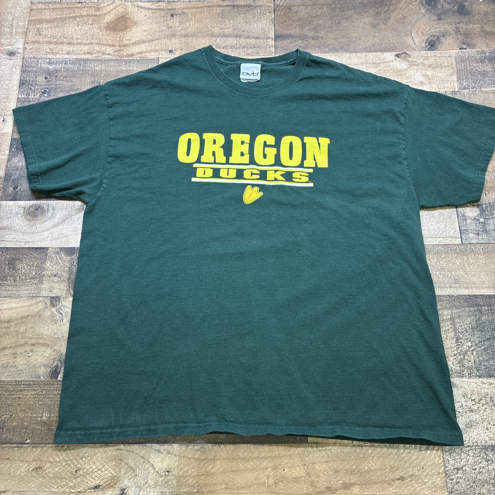 Oregon Ducks Mens Shirt 2XL Green NCAA Football Old Varsity Brand Graphic Tee