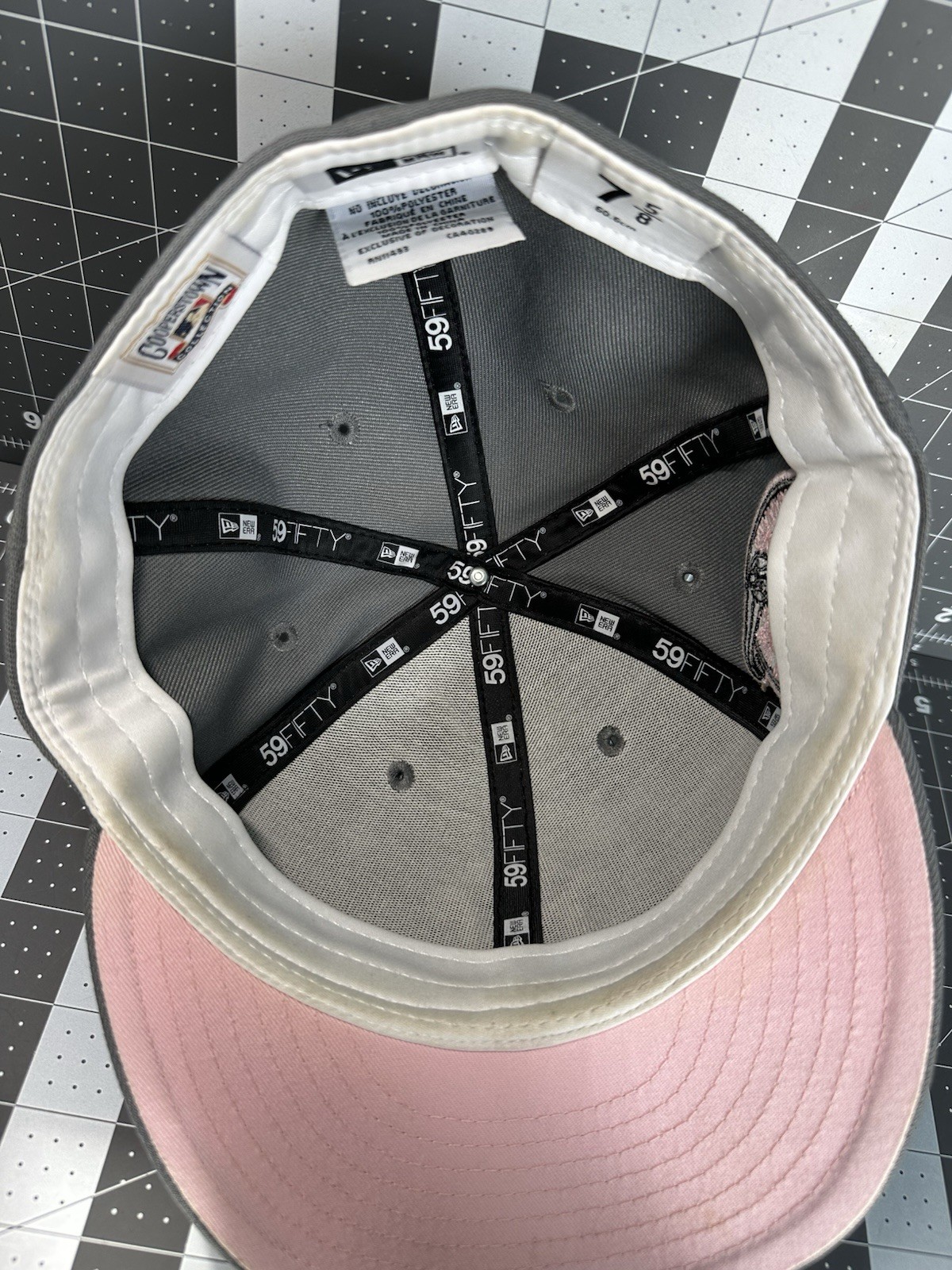 New York Yankees Fitted Hat 7 5/8 CUSTOM (gray,pink)(pink bottom)